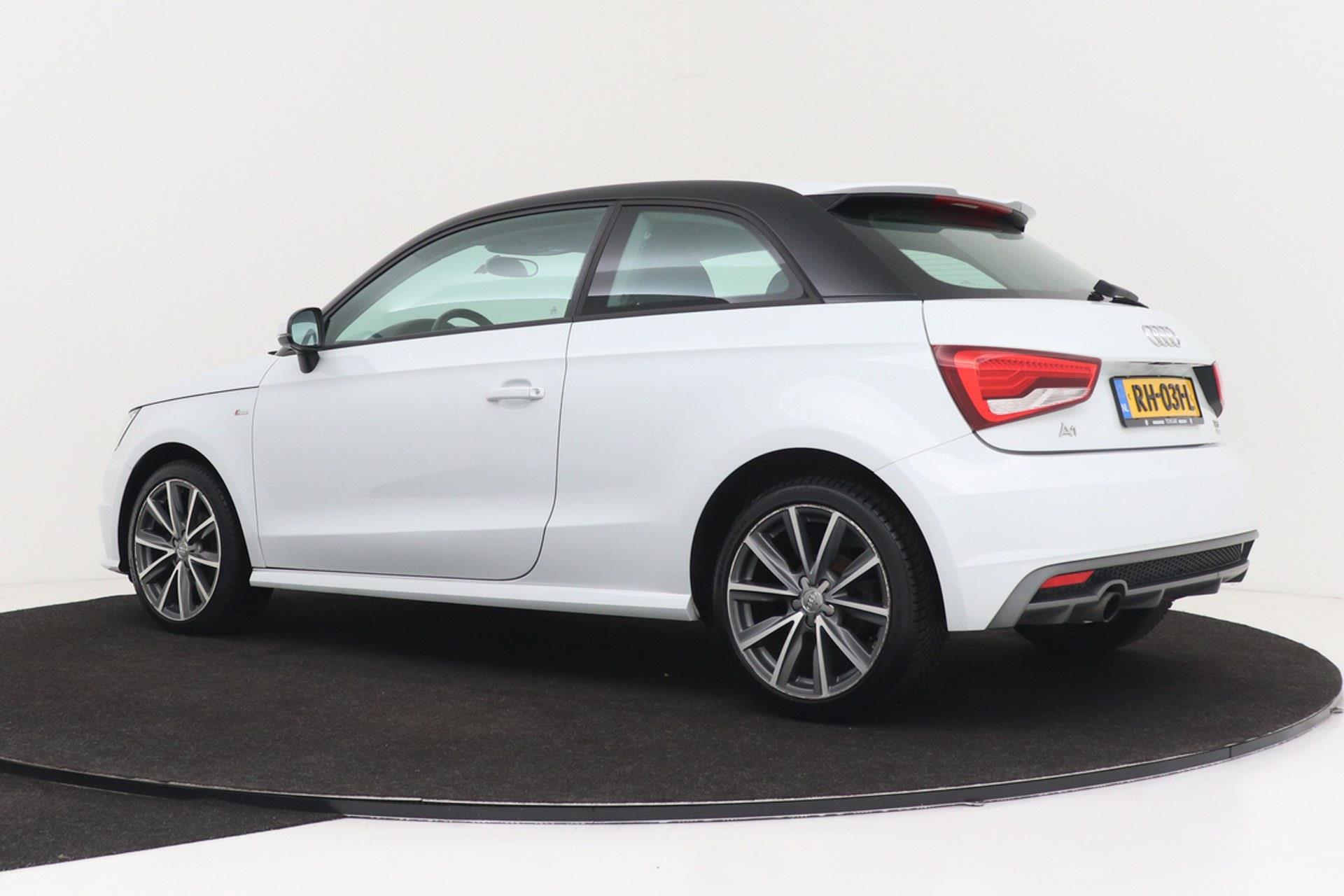 Audi A1 1.0 TFSI Adrenalin | S-Line | Automaat | Org NL | Facelift |