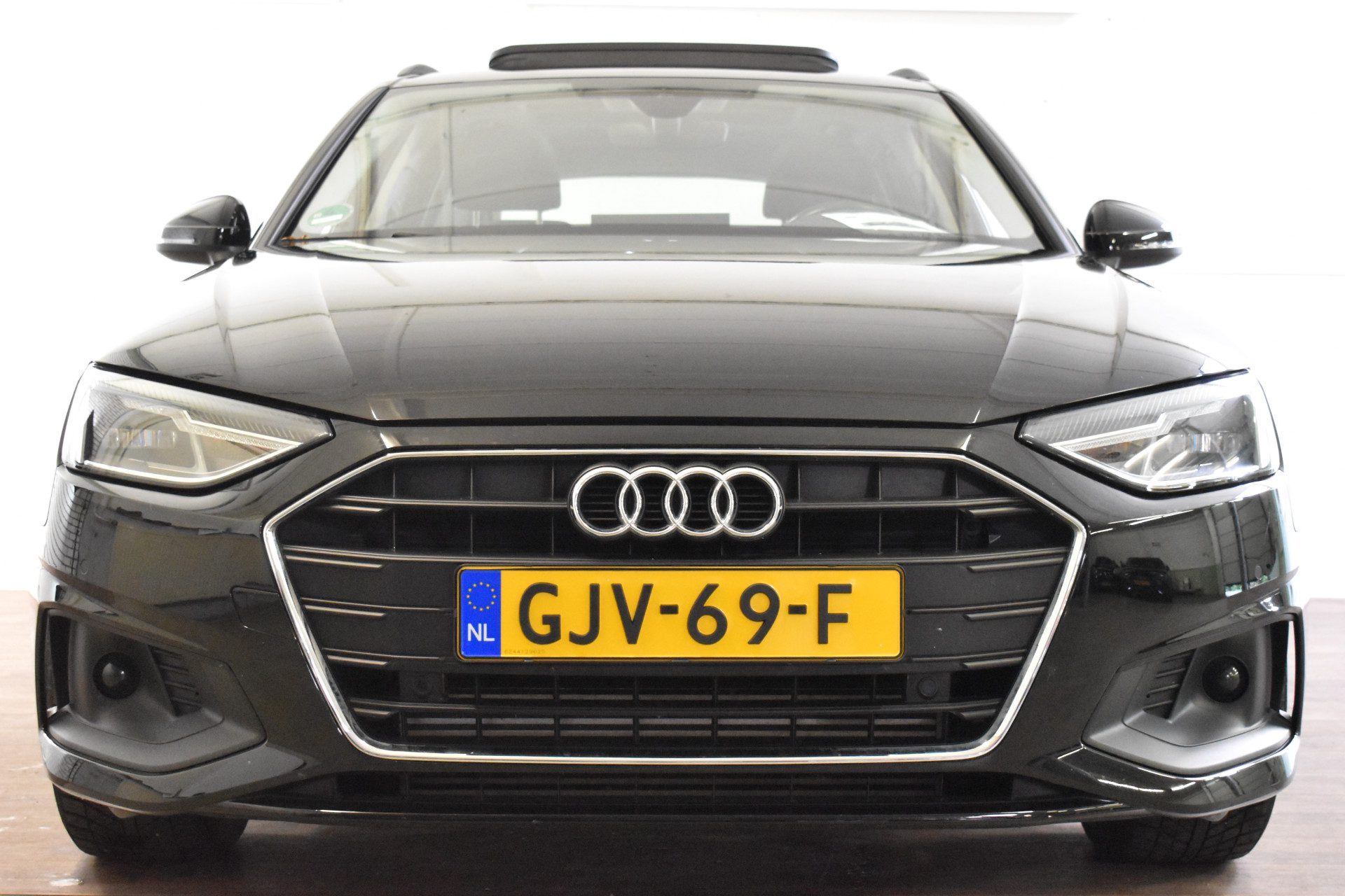 Audi A4 Avant 35 TFSI 2.0 150PK S-TRONIC PRO-LINE NAVI/TREKHAAK/PANORAMADAK