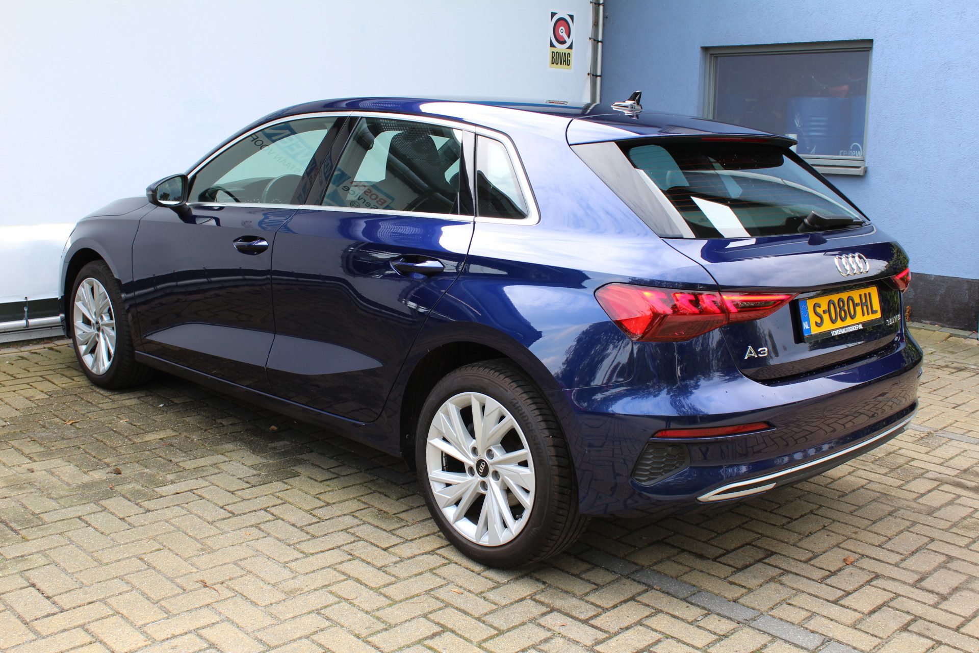 Audi A3 Sportback 30 TFSI Advanced edition | Incl. 1 jaar Garantie | 1e Eigenaar | Adaptive Cruise | Navigatie | Parkeersensoren achter | Climate controle | Keyless start | Digital cockpit | Draadloze telefoon lader | LED Koplampen | Apple CarPlay/Android auto | Origineel NL auto | NAP |