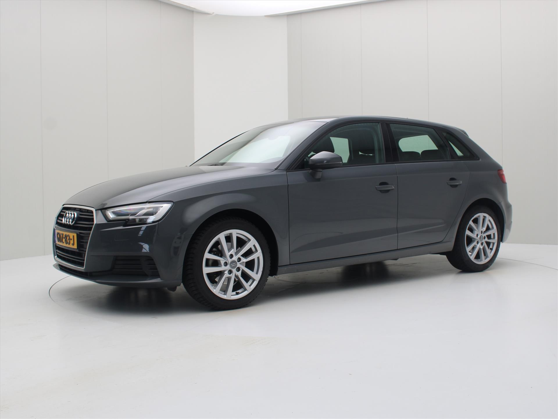 Audi A3 Sportback 35 TFSI 150pk Automaat Platinum Business [ VIRTUAL+LED+NAVI+CRUISE+CLIMATE+STOELVERWARMING ]