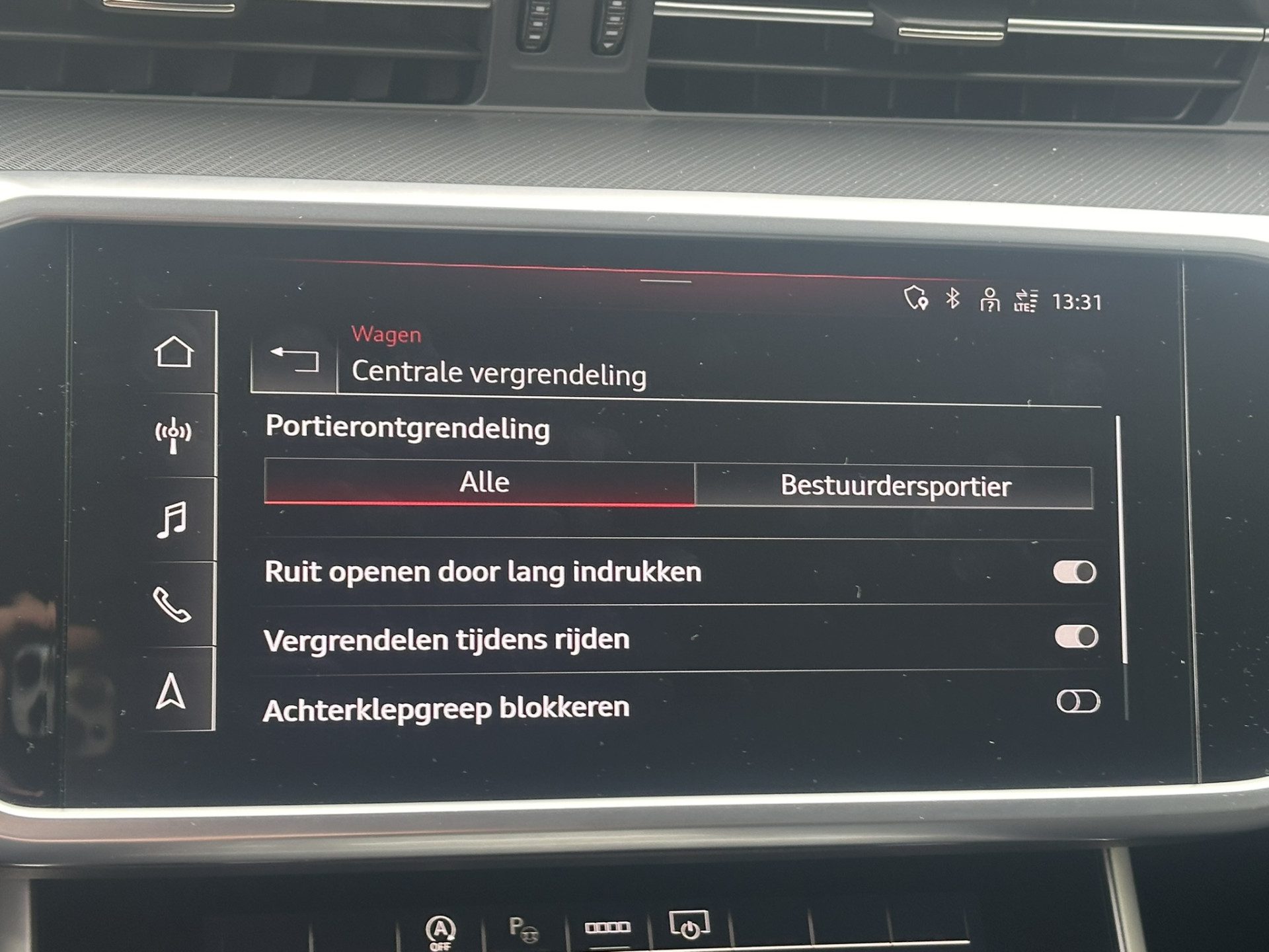 Audi A6 Avant 40 TDI 204pk Advanced edition | LED | Sportstoelen elekt. verstelbaar | 360 gr. Camera | Apple Carplay | Navi