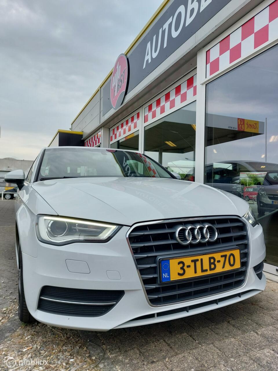 Audi A3  1.6 TDI ultra Attraction Pro Line