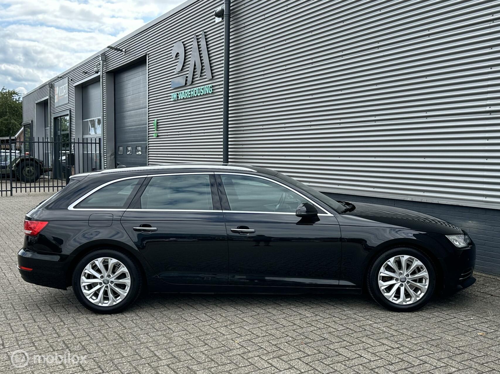 Audi A4 Avant 2.0 TDI Design Pro Line TREKHAAK