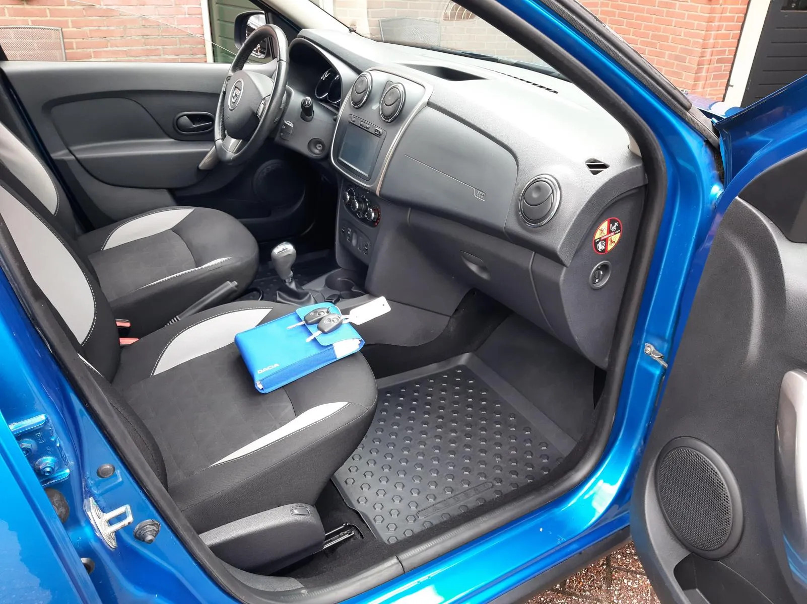 Dacia Sandero 0.9 TCe Stepway Lauréate 2016 – AUTOMAAT