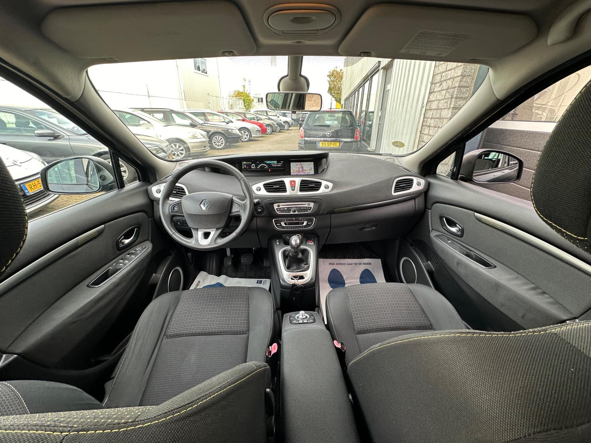 Renault Scénic Renault Scénic 1.6 Dynamique Met 1 Jaar APK