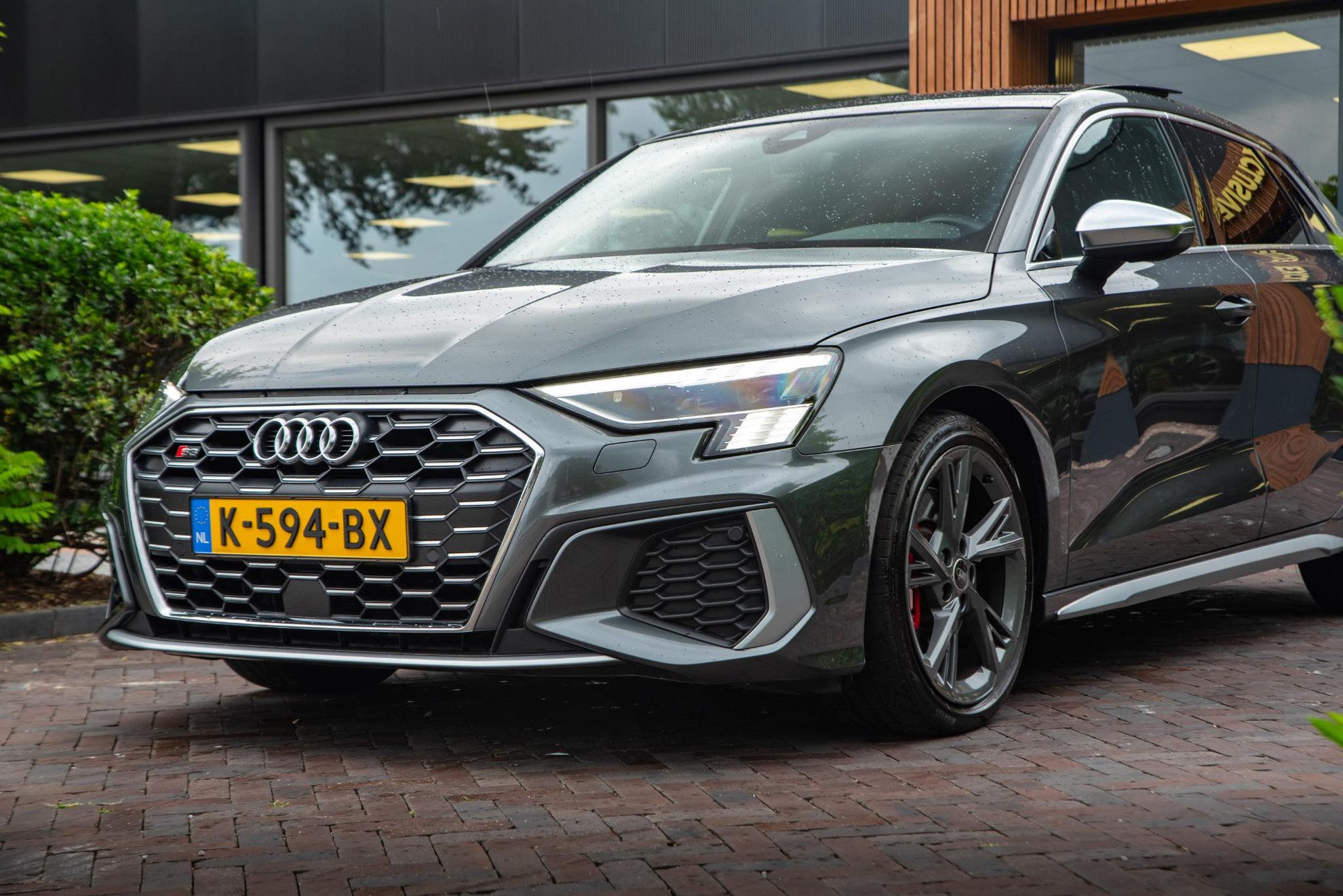 Audi A3 Sportback 2.0 TFSI S3 quattro Panodak B&O Leer Navigatie DAB+ LED