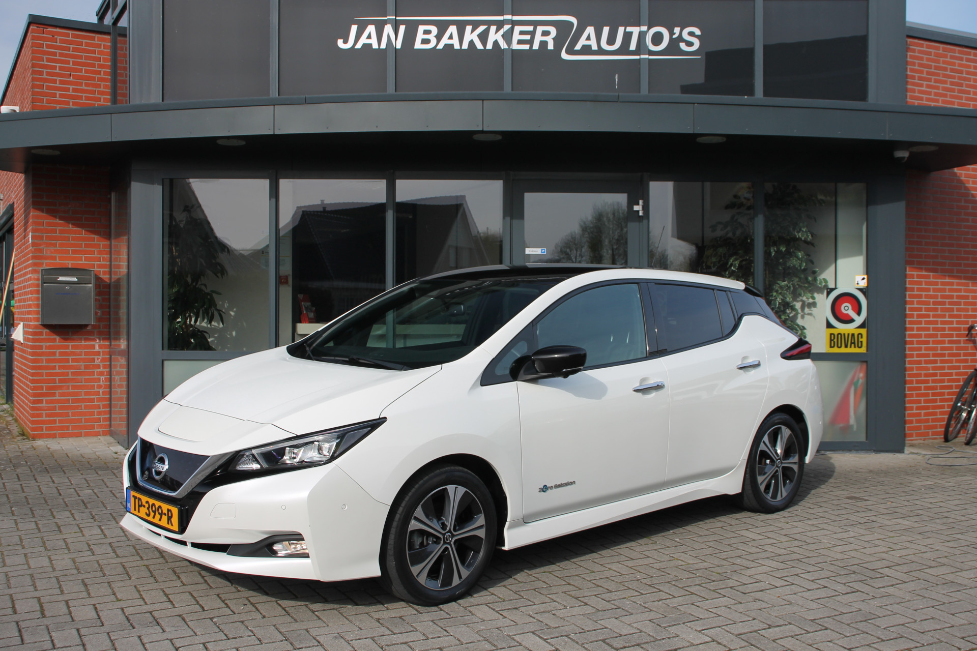 Nissan Leaf Tekna 40 kWh ✅✅✅ €2000,- SEPP Subsidie ***  | 360 Camera | Adapt. Cruise | jaar garantie