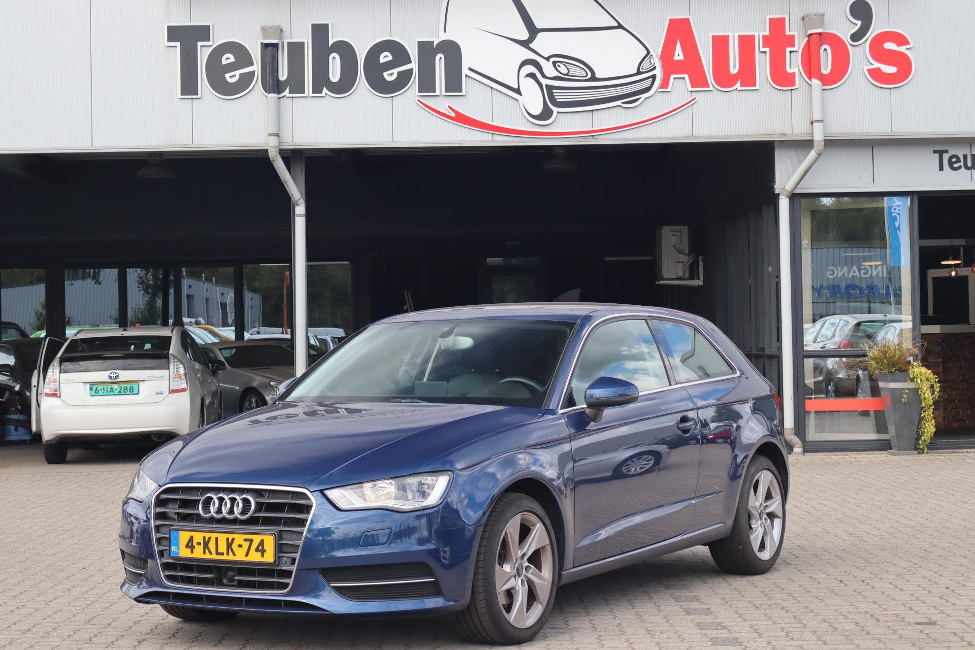 Audi A3 2.0 TDI Ambiente Elektrische ramen, Airco, Cruise control