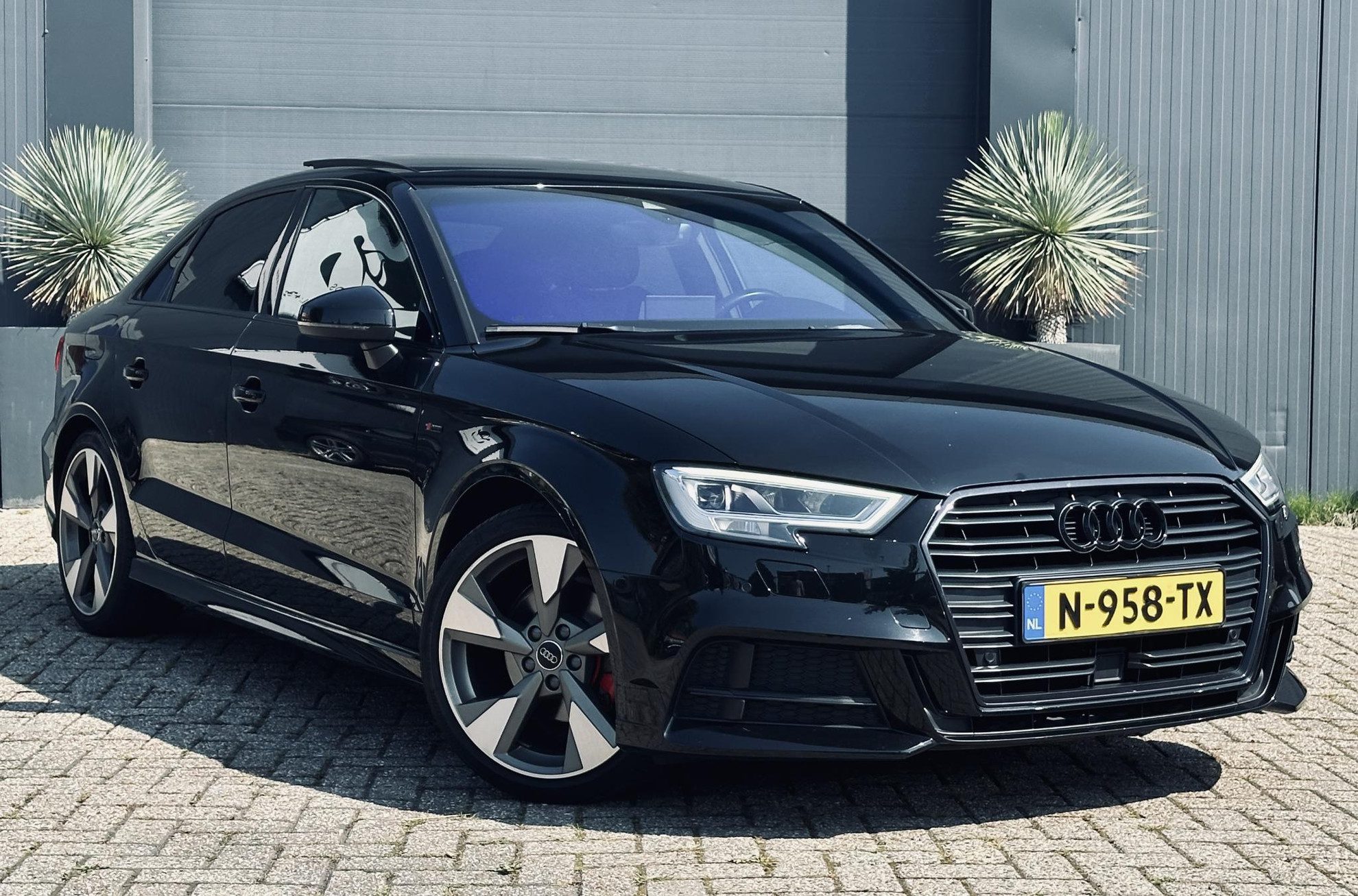 Audi A3 Limousine 1.5 TFSI CoD Sport S Line Edition