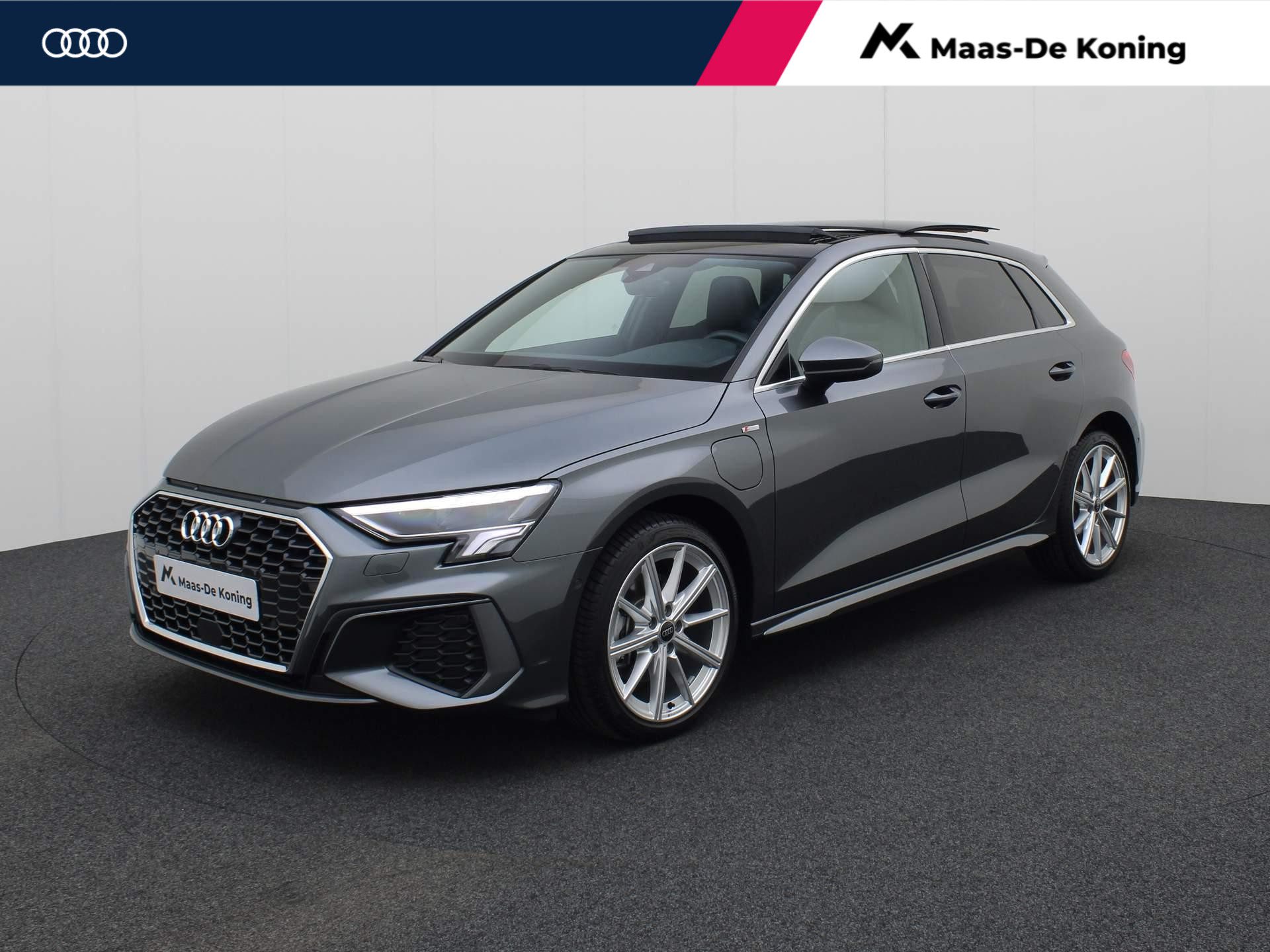 Audi A3 Sportback 40 TFSIe 150kW/204PK S Line · Leder · Navigatie · Drive select · 12-12-2028 of 100000km