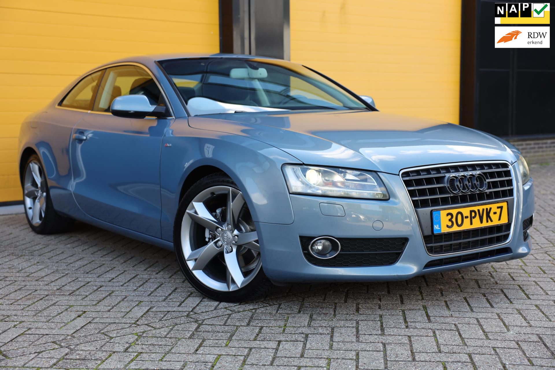 Audi A5 Coupé 1.8 TFSI Pro Line Business / Automaat / Leder / Ecc / Elek Pakket / Cruise Control / Led / Xenon / Pdc / Allu Velgen