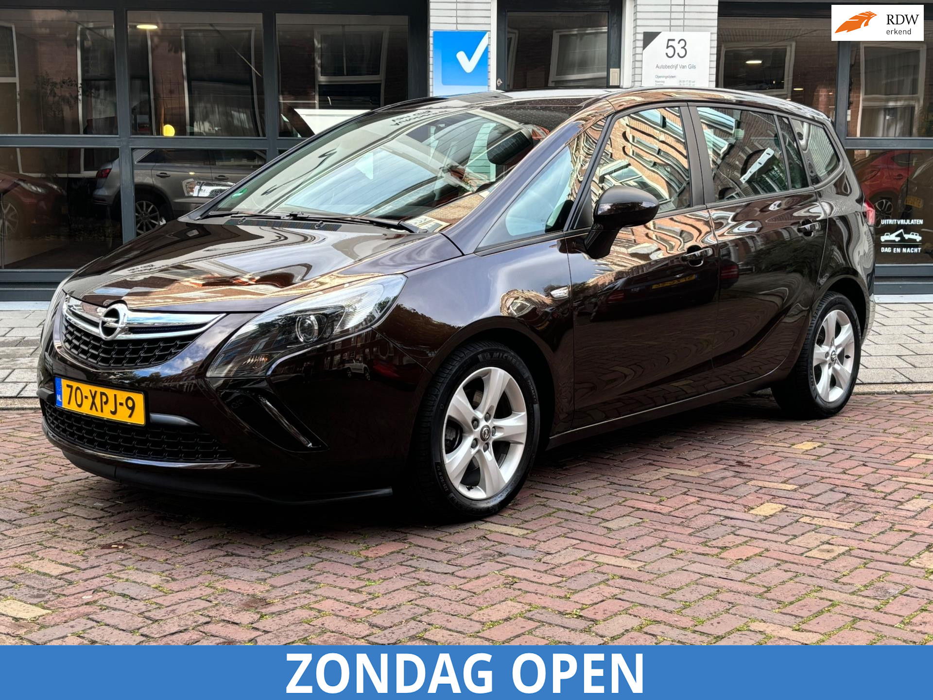 Opel Zafira Tourer 1.4 Business Edition | AIRCO | NAVIGATIE | PDC | LMV 17 | TREKHAAK |