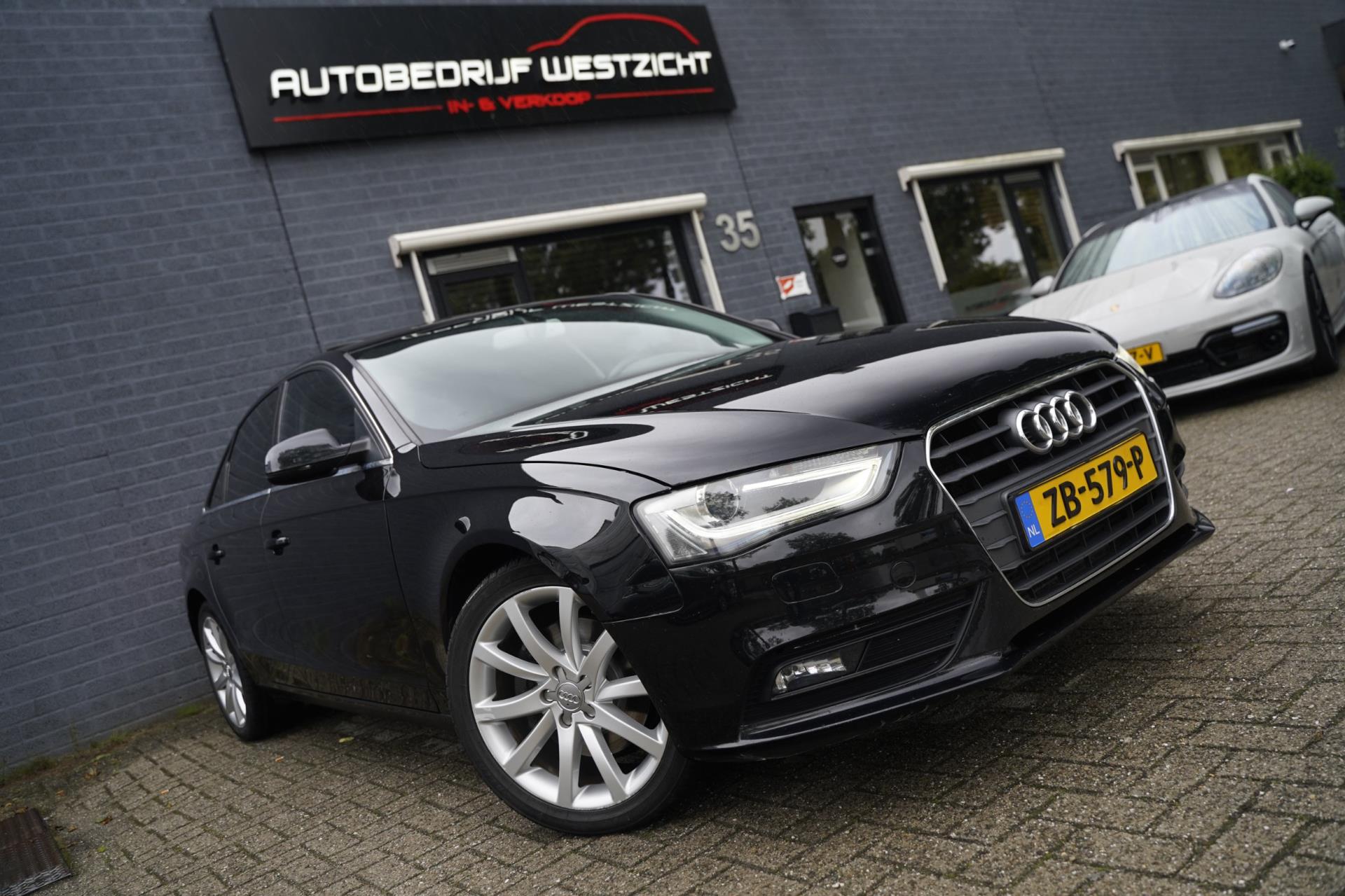 Audi A4 Limousine 2.0 TFSI quattro S line, 211pk, Leder, NAP