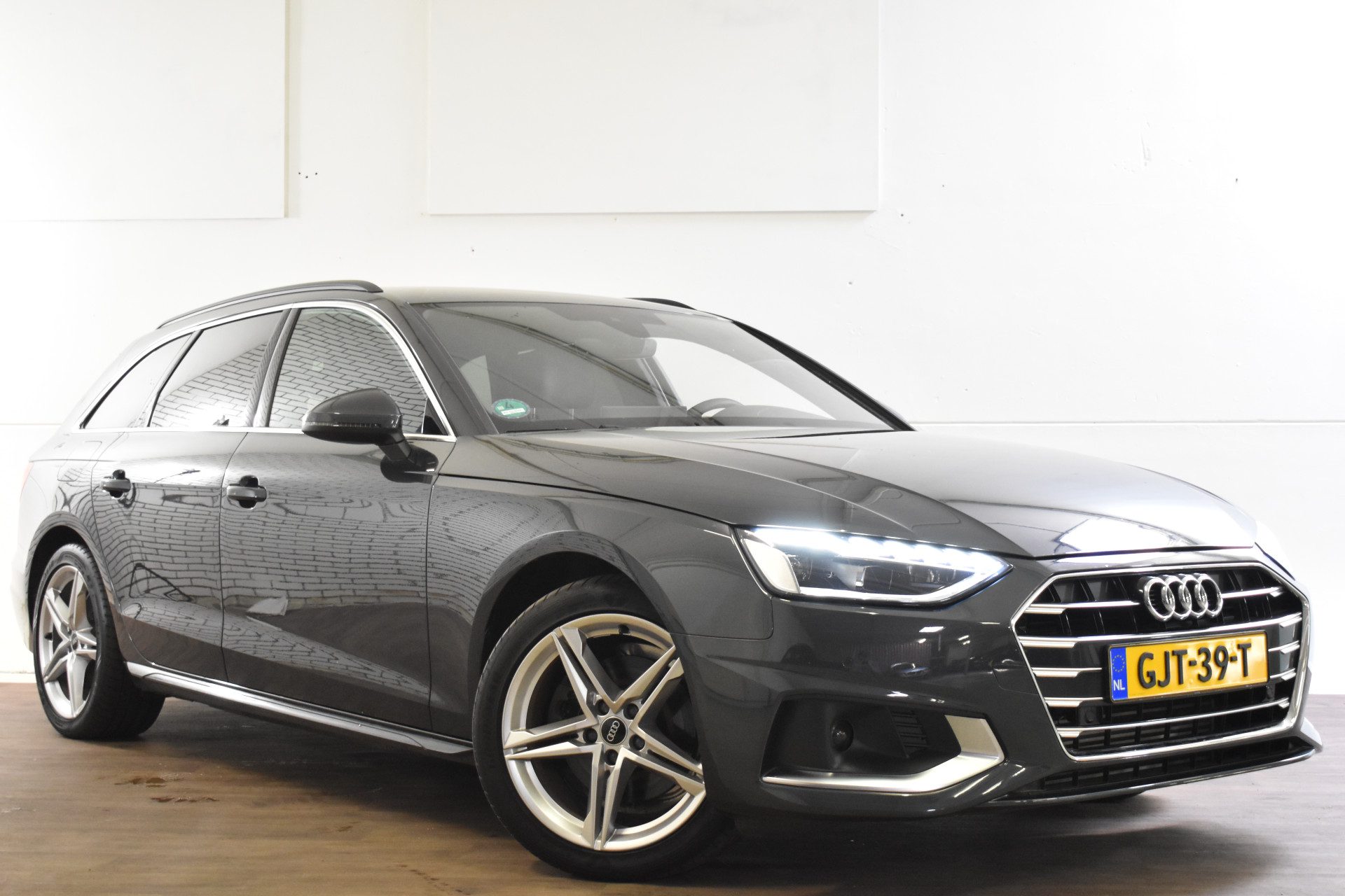 Audi A4 Avant 35 TFSI 2.0 150PK S-TRONIC ADVANCED SPORT LEDER/VIRTUAL/CARPLAY