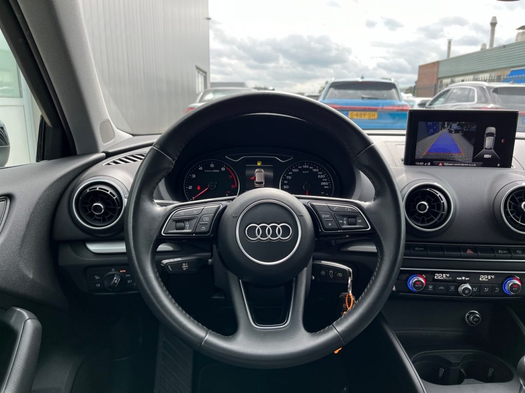 Audi A3 Sportback 1.0 TFSI ECC LMV NAVIGATIE CRUISE