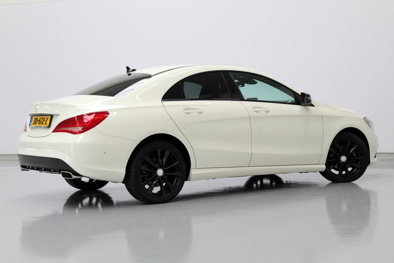 Mercedes-Benz CLA-Klasse 180 Ambition 123PK, NAVIGATIE | DEELS LEER | CRUISE CONTROLE | CAMERA | DEALER ONDERHOUDEN