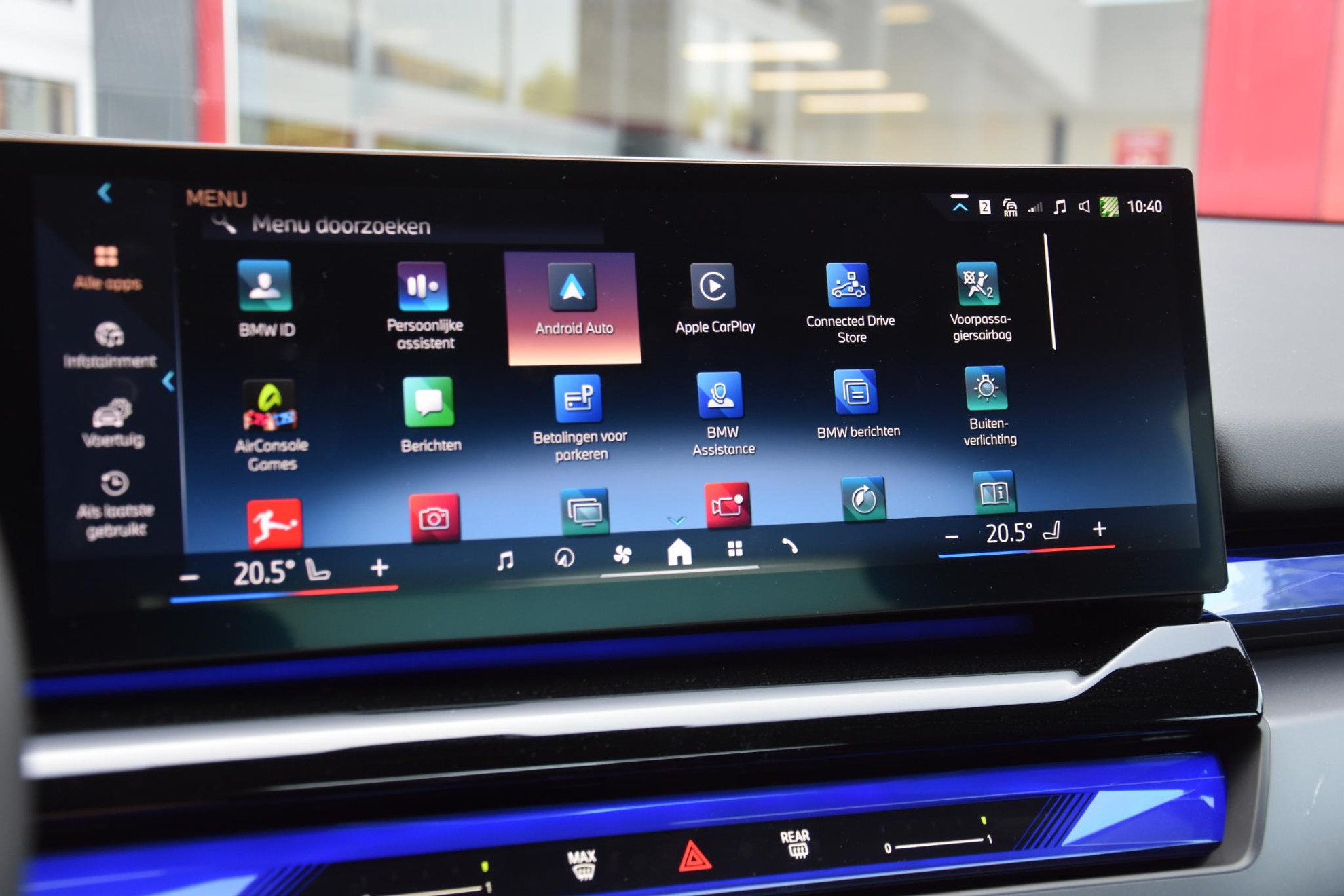 BMW i5 BMW i5 eDrive40 Sportline pakket trekhaak