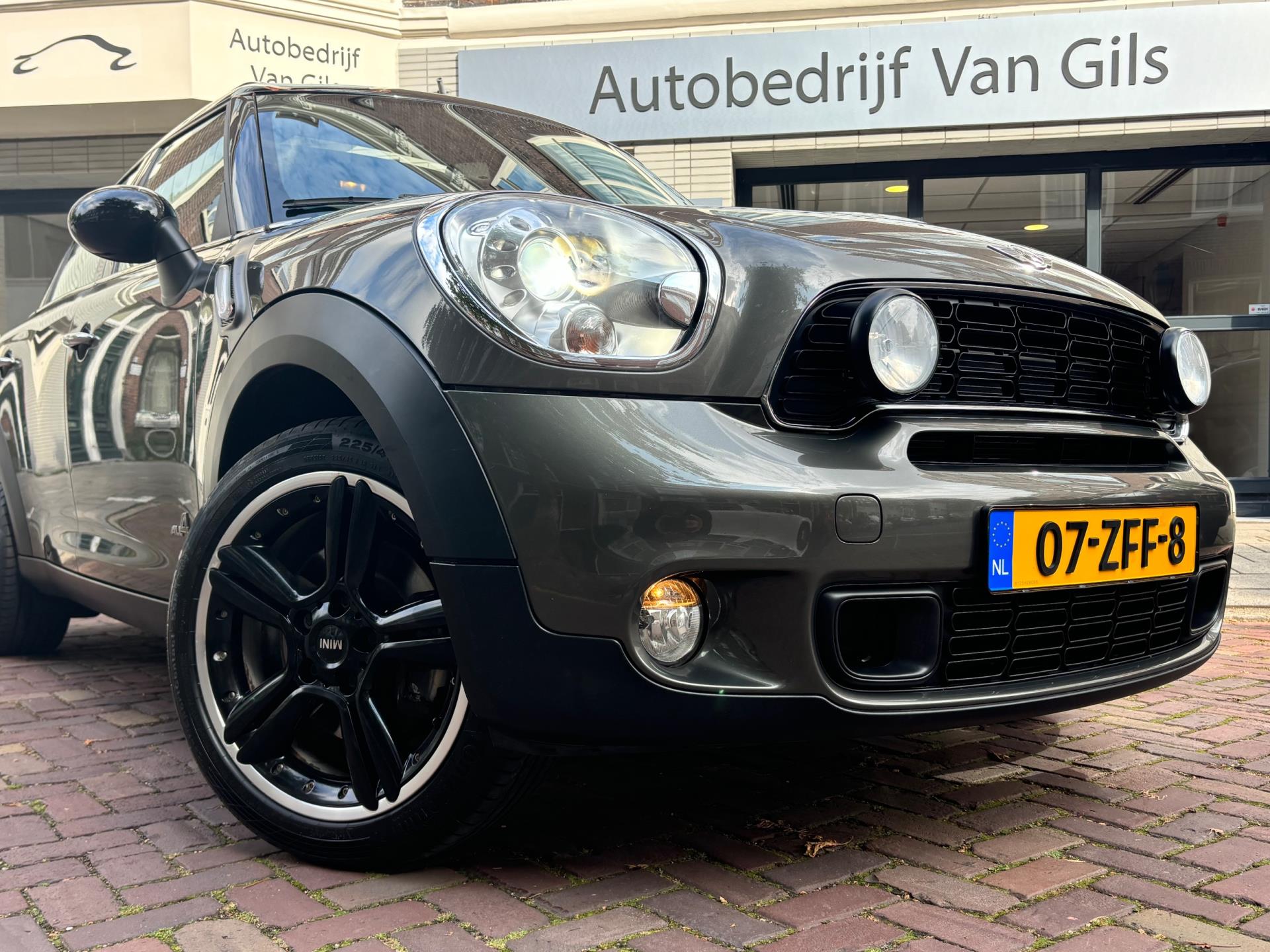 Mini Mini Countryman 1.6 Cooper S ALL4 Chili | AUTOMAAT | KEYLESS ENTRY/GO | LEDER | NAVIGATIE | PANORAMAKDAK |