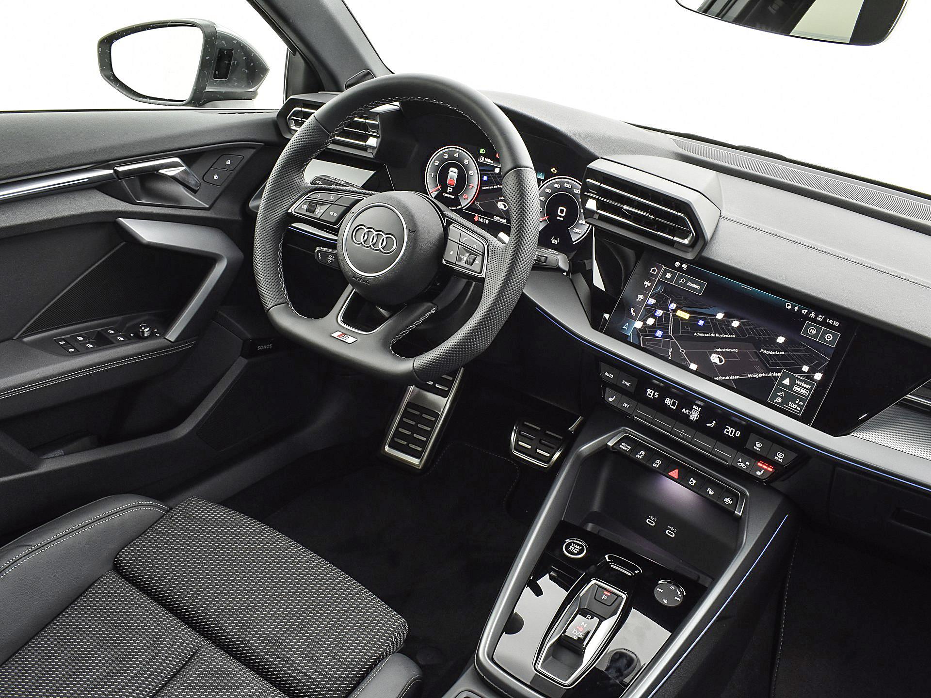 Audi A3 Sportback 35 TFSI S edition 150 PK · Facelift · Sonos Premium 3D · 18″ LM Velgen · Elektrisch instel. voorstoelen