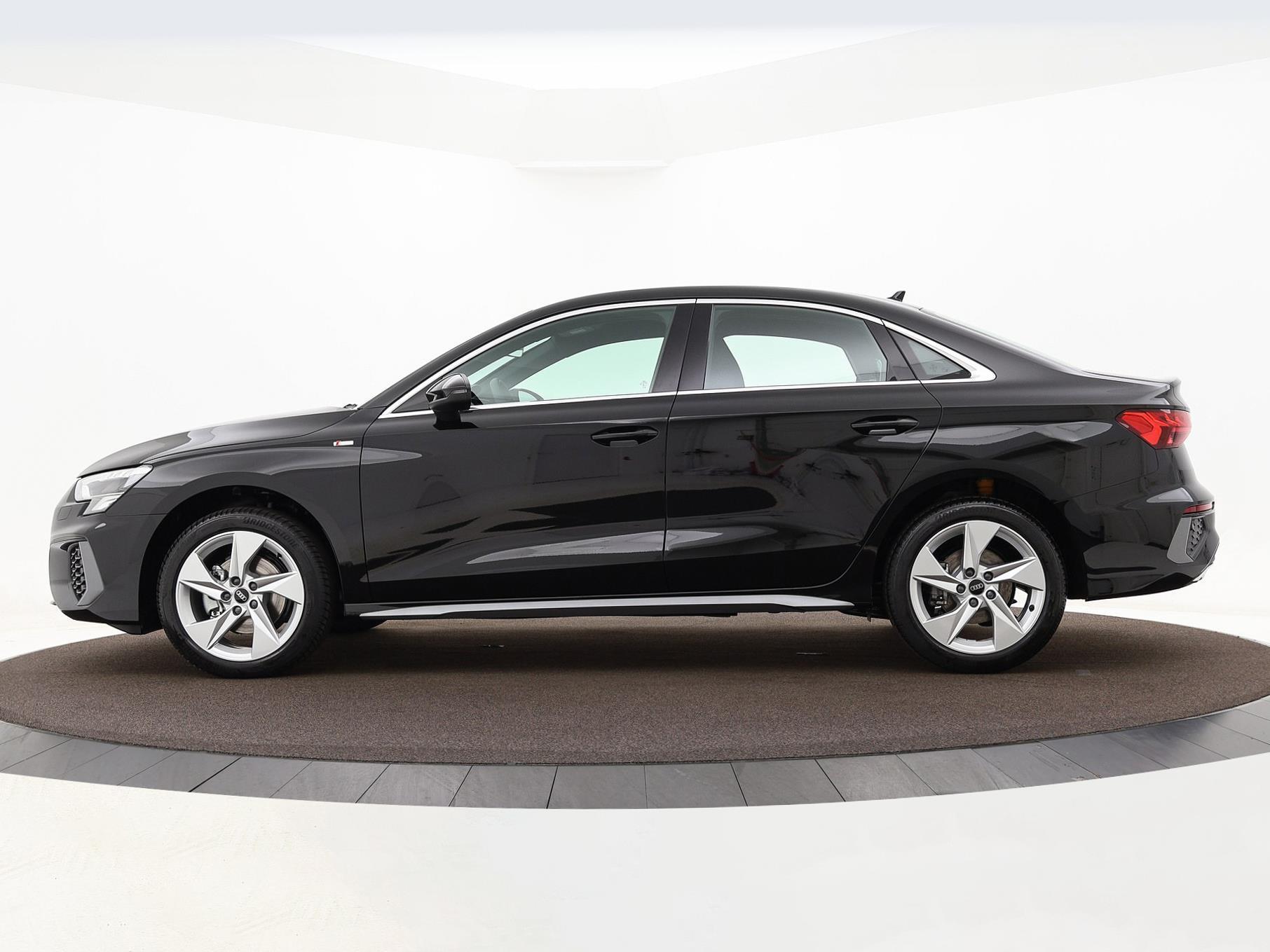 Audi A3 Limousine S Edition 35 TFSI 110 kW / 150 pk Limousine  7 versn. S-Tronic