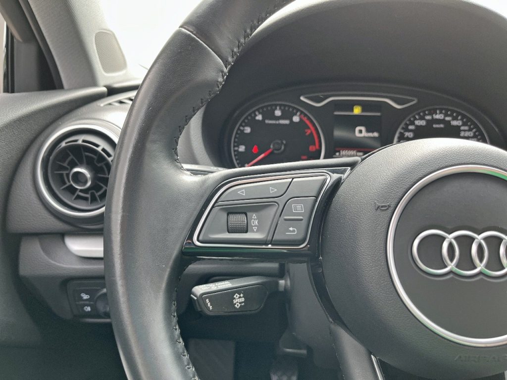 Audi A3 Sportback 1.0 TFSI ECC LMV NAVIGATIE CRUISE