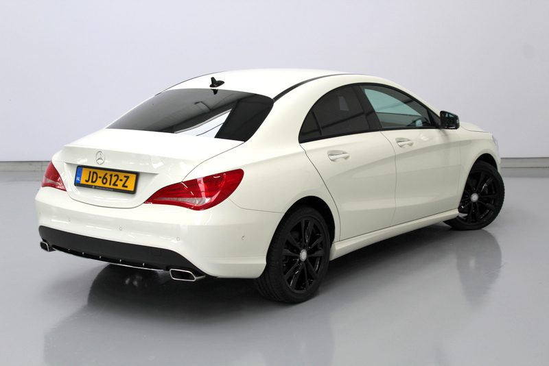 Mercedes-Benz CLA-Klasse 180 Ambition 123PK, NAVIGATIE | DEELS LEER | CRUISE CONTROLE | CAMERA | DEALER ONDERHOUDEN