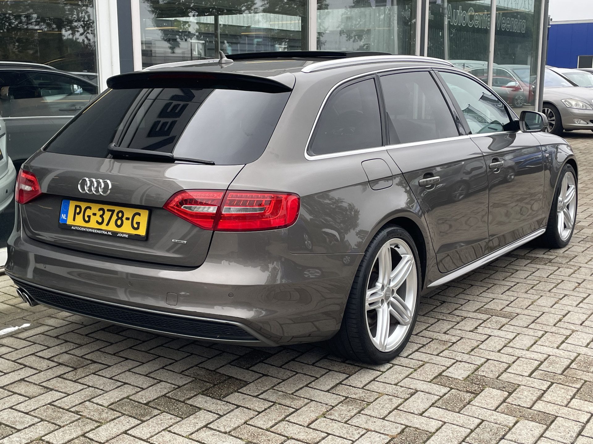 Audi A4 Avant 2.0 TDI quattro Sport Edition Schuif-kanteldak / Bang & Olufsen / Stoelverwarming / S-Line