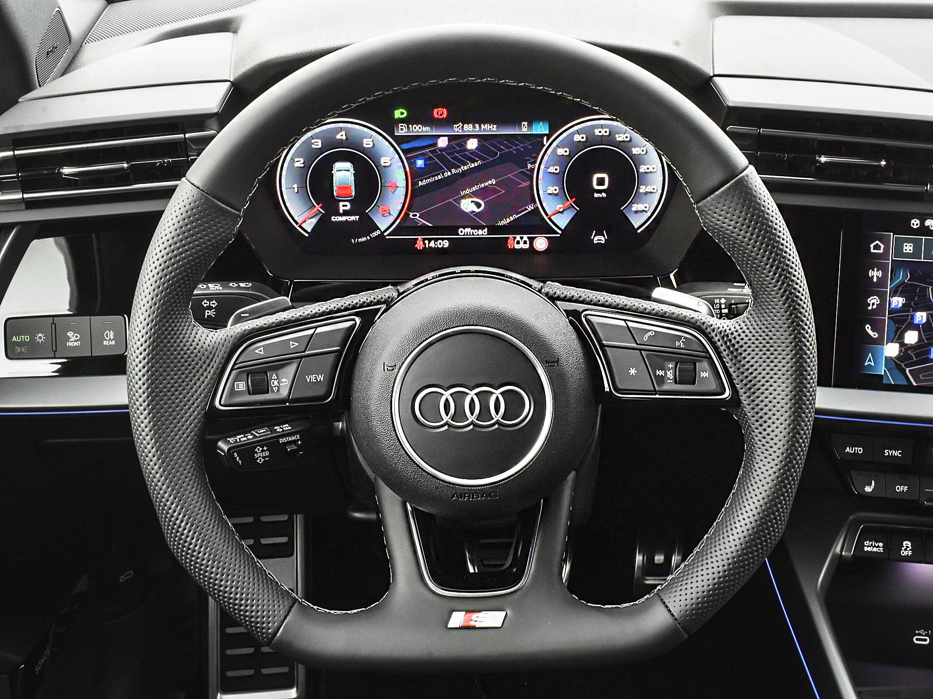 Audi A3 Sportback 35 TFSI S edition 150 PK · Facelift · Sonos Premium 3D · 18″ LM Velgen · Elektrisch instel. voorstoelen