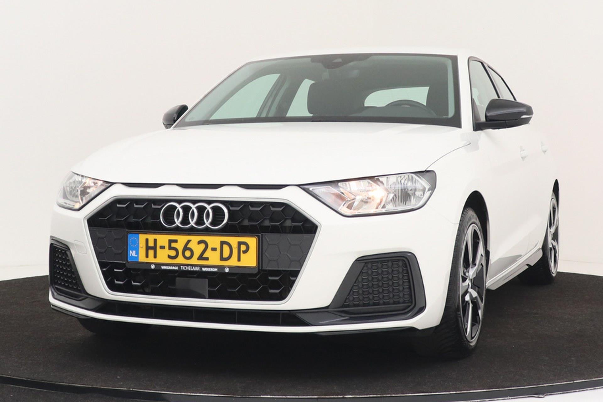 Audi A1 Sportback 25 TFSI epic | Org NL | Digital Cockpit | Dealer Ond. | CarPlay | Cruise Control | 17″ Velgen |