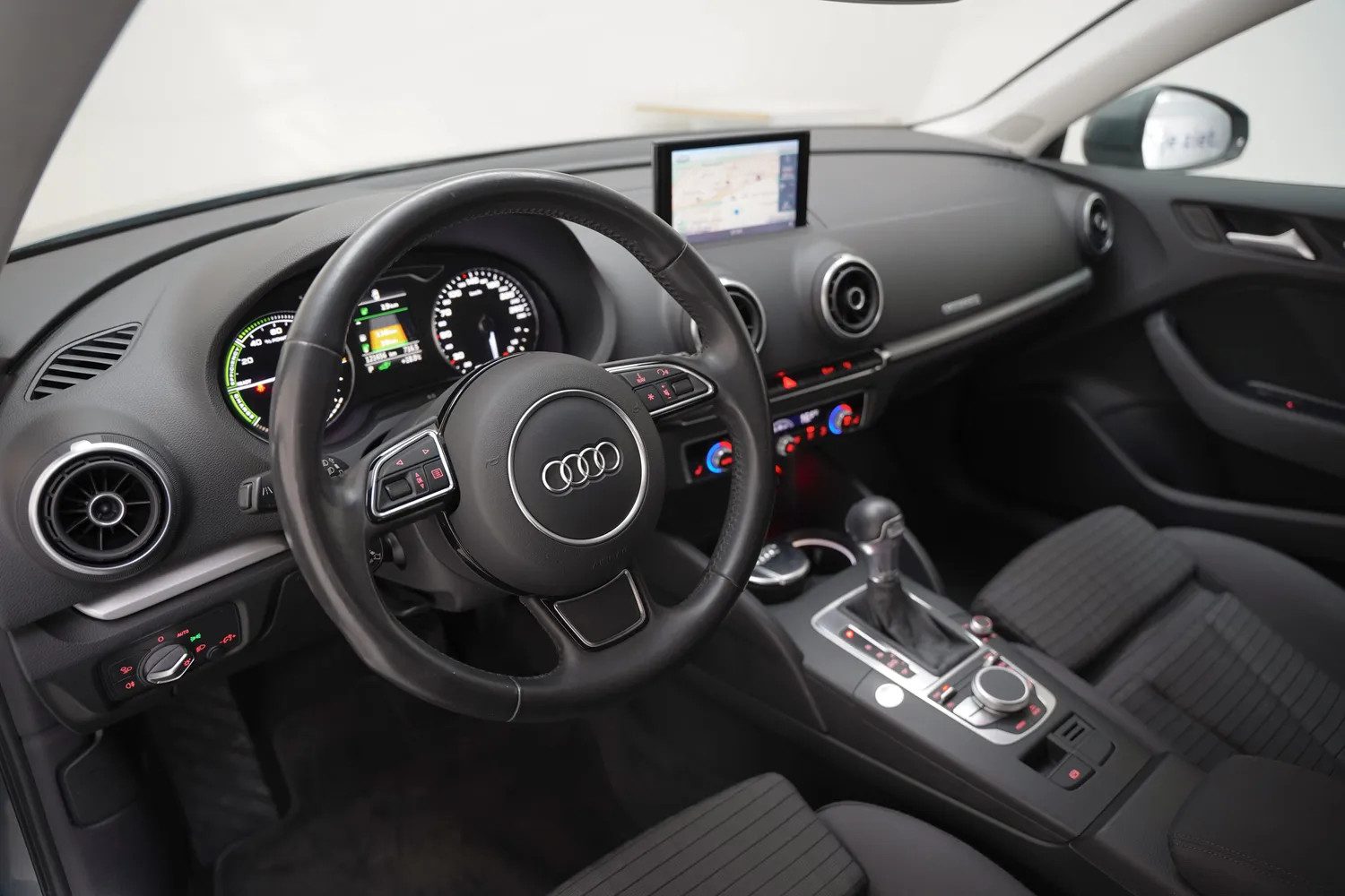 Audi A3 SPORTBACK 1.4 e-tron PHEV Ambition Pro Line plus [ Full led Navi Sportstoelen ]