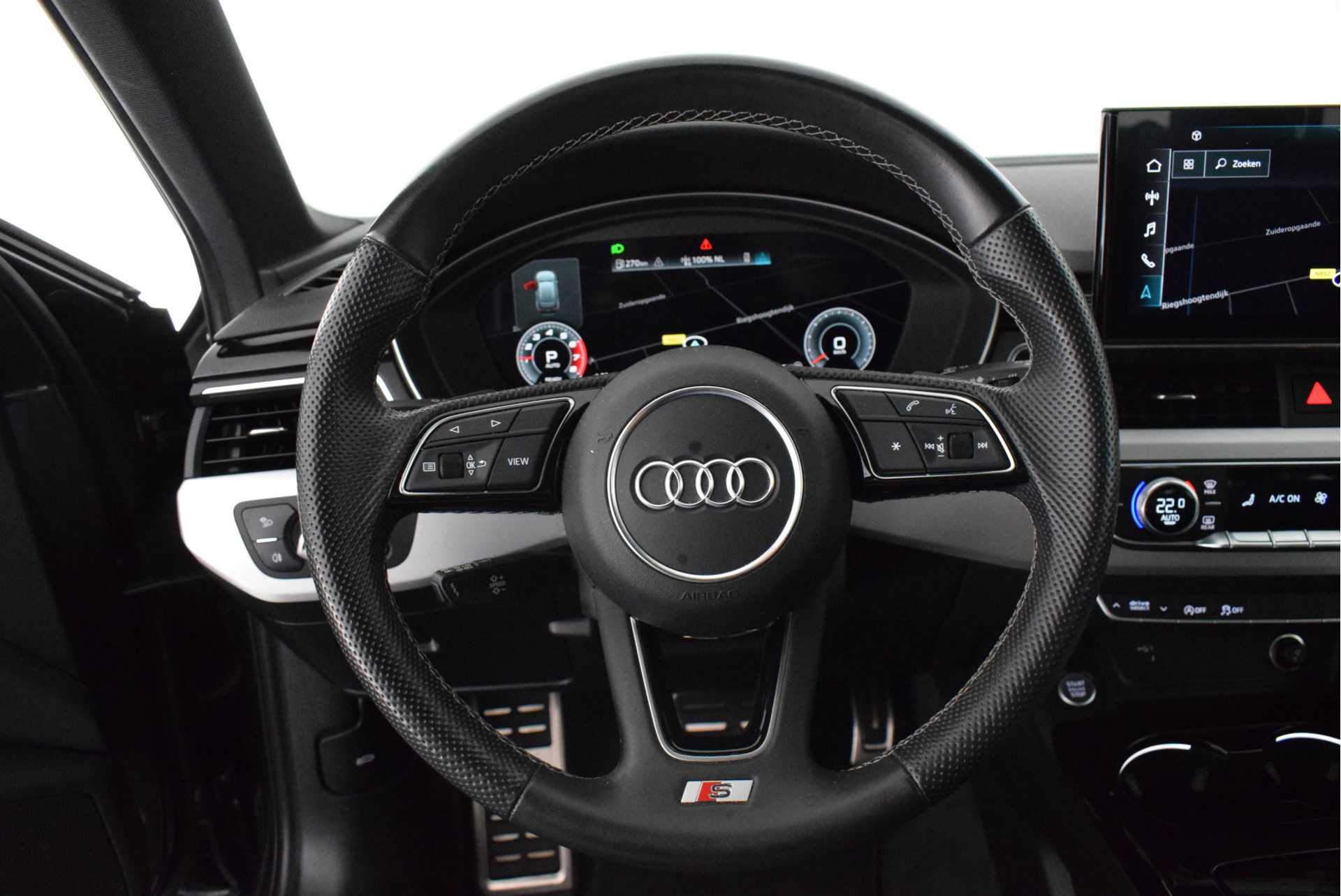 Audi A4 Avant 35 TFSI 150pk S-Tronic 2x S-Line Virtual Cockpit Led Navigatie