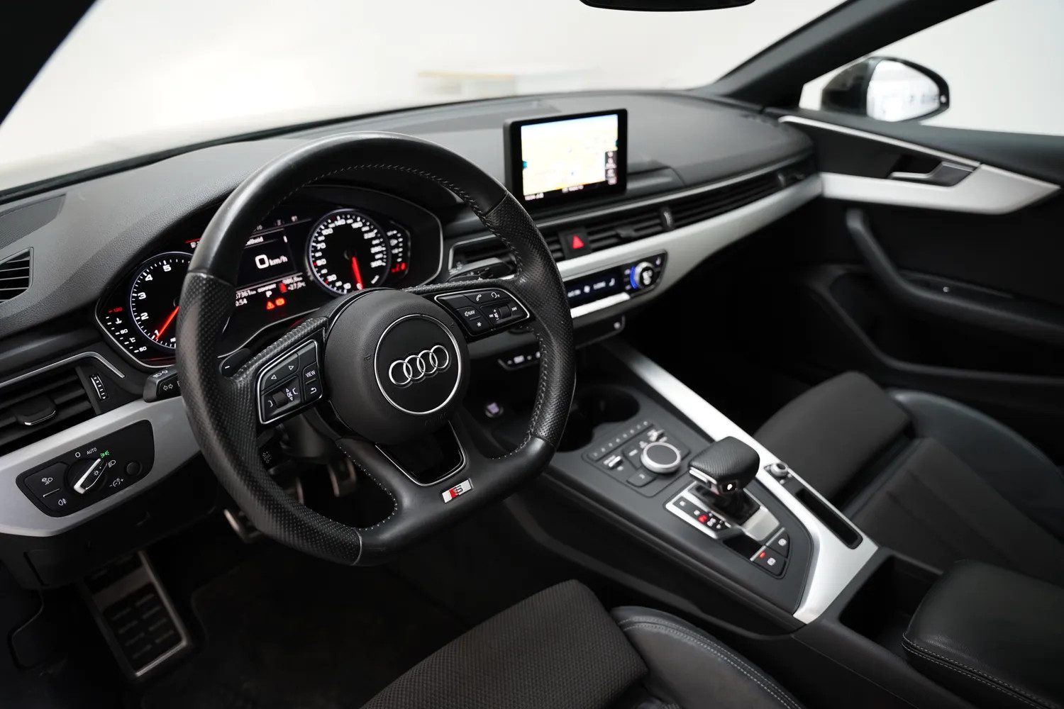 Audi A5 1.4 TFSI Sport S-line Edition Aut. [ Navi Full LED Stoelverwarming ]