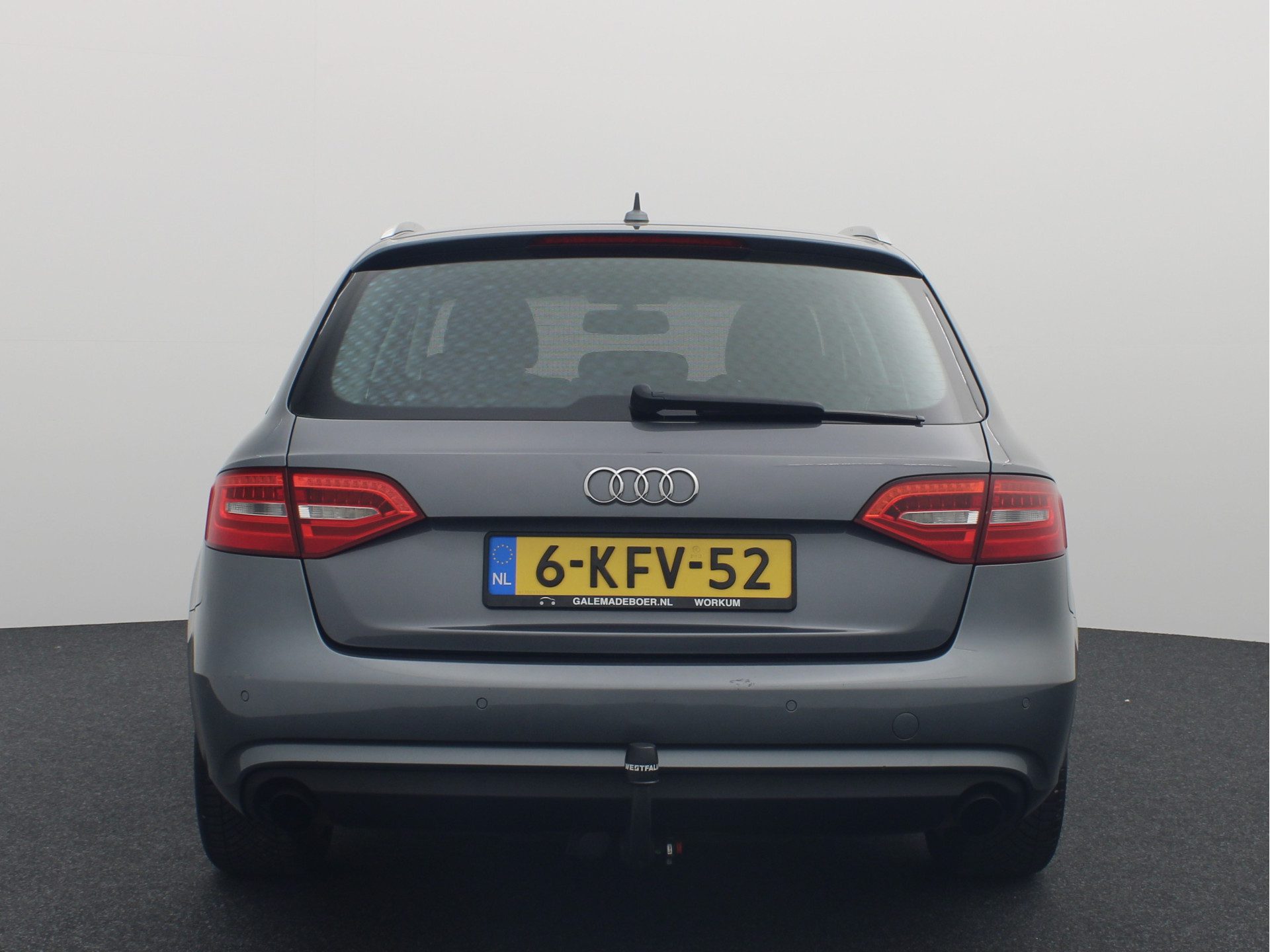 Audi A4 Avant 1.8 TFSI Business Edition BANG & OLUFSEN /  XENON + LED / TREKHAAK / NAVI / CLIMA / CRUISE / GOED OH