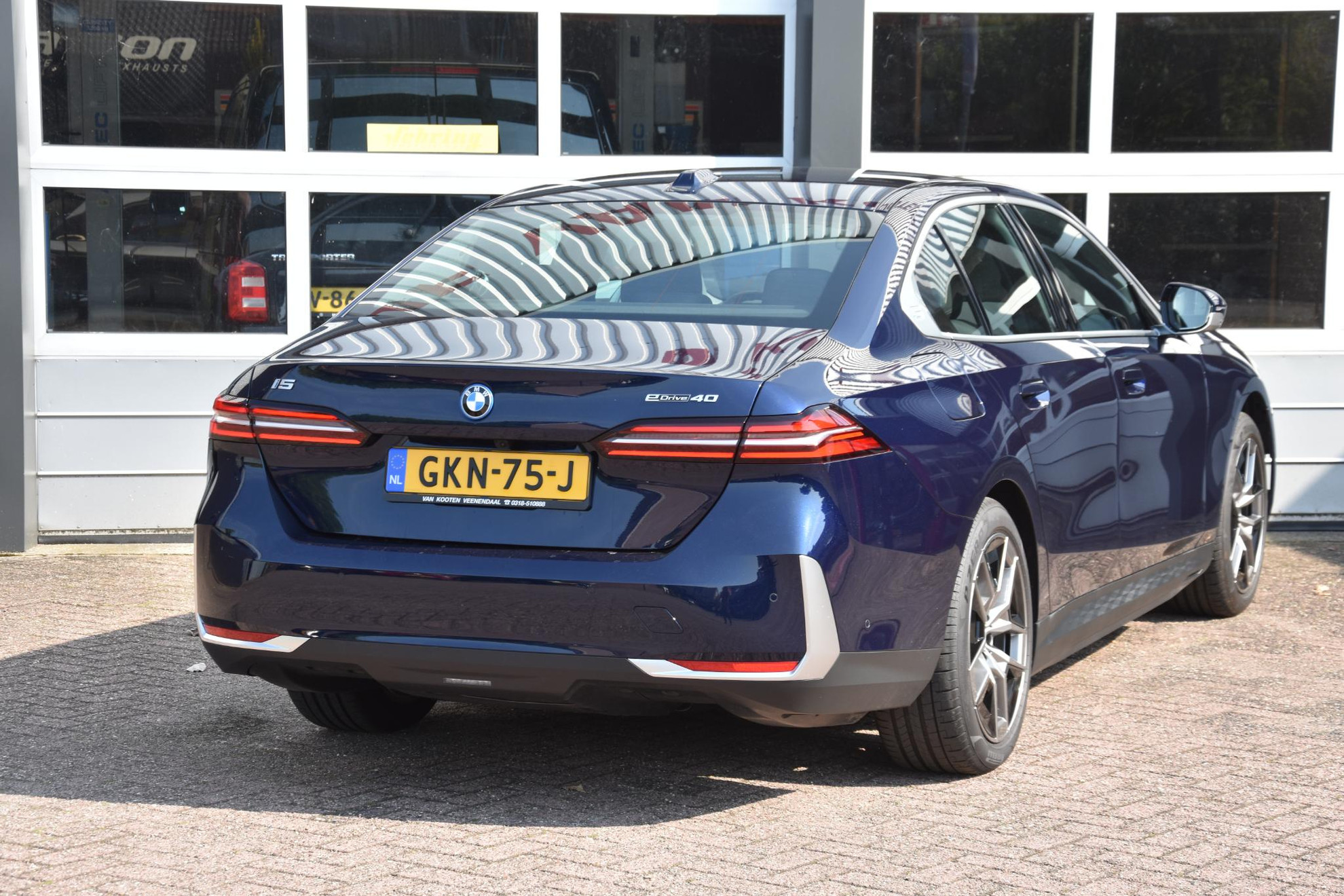 BMW i5 BMW i5 eDrive40 Sportline pakket trekhaak