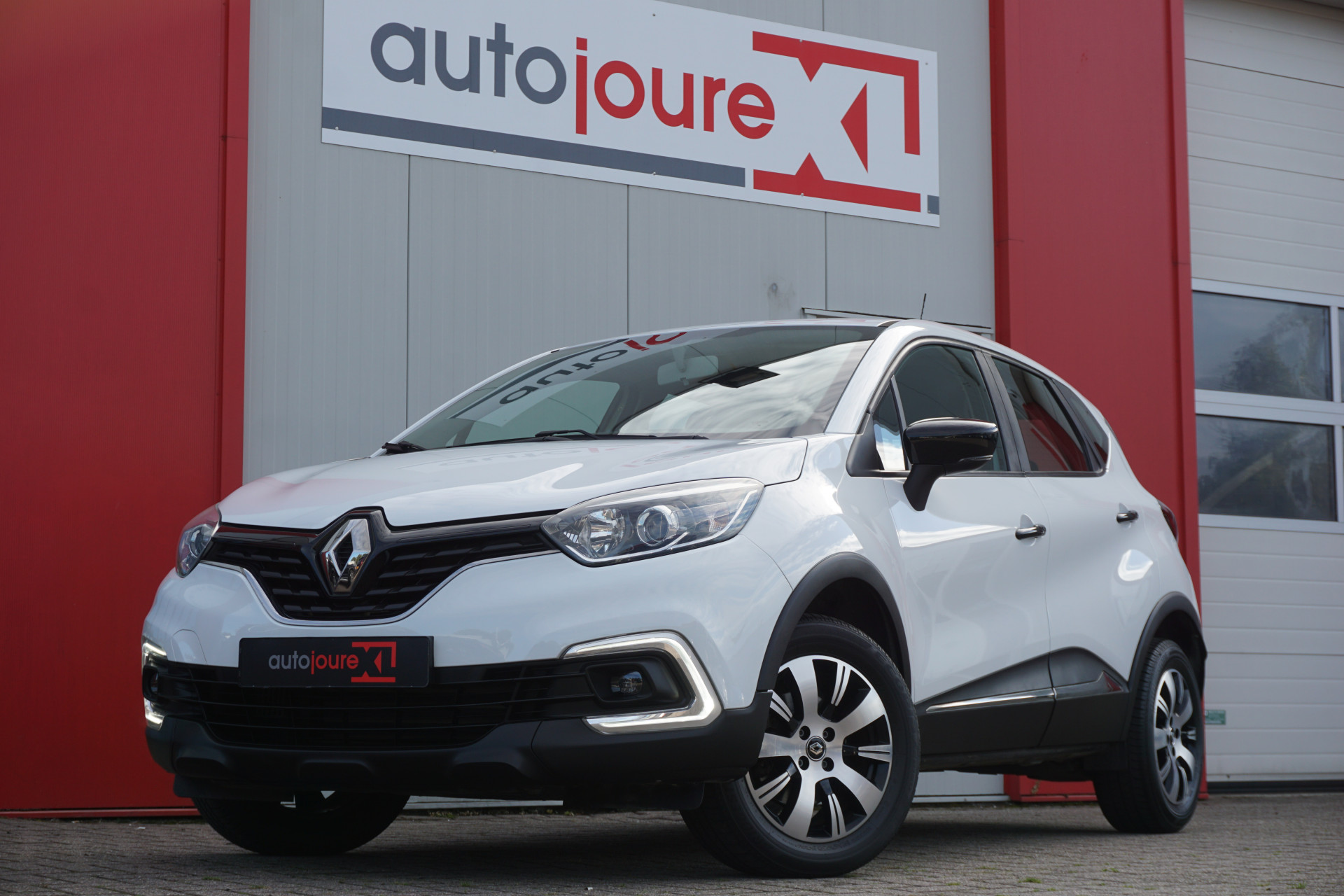 Renault Captur 1.5 dCi Zen | Rijklaar | Navigatie | Cruise Control | Airco | Origineel NL |