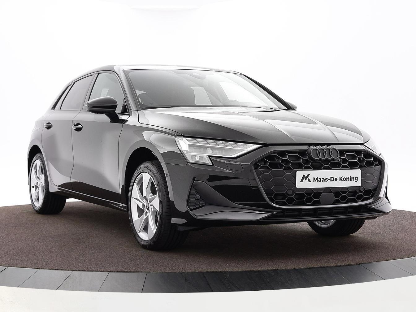 Audi A3 Sportback 35 TFSI Advanced edition 150 PK · Assis.pak driving+parking plus · Optiekpakket zwart plus · Privacy glas ·