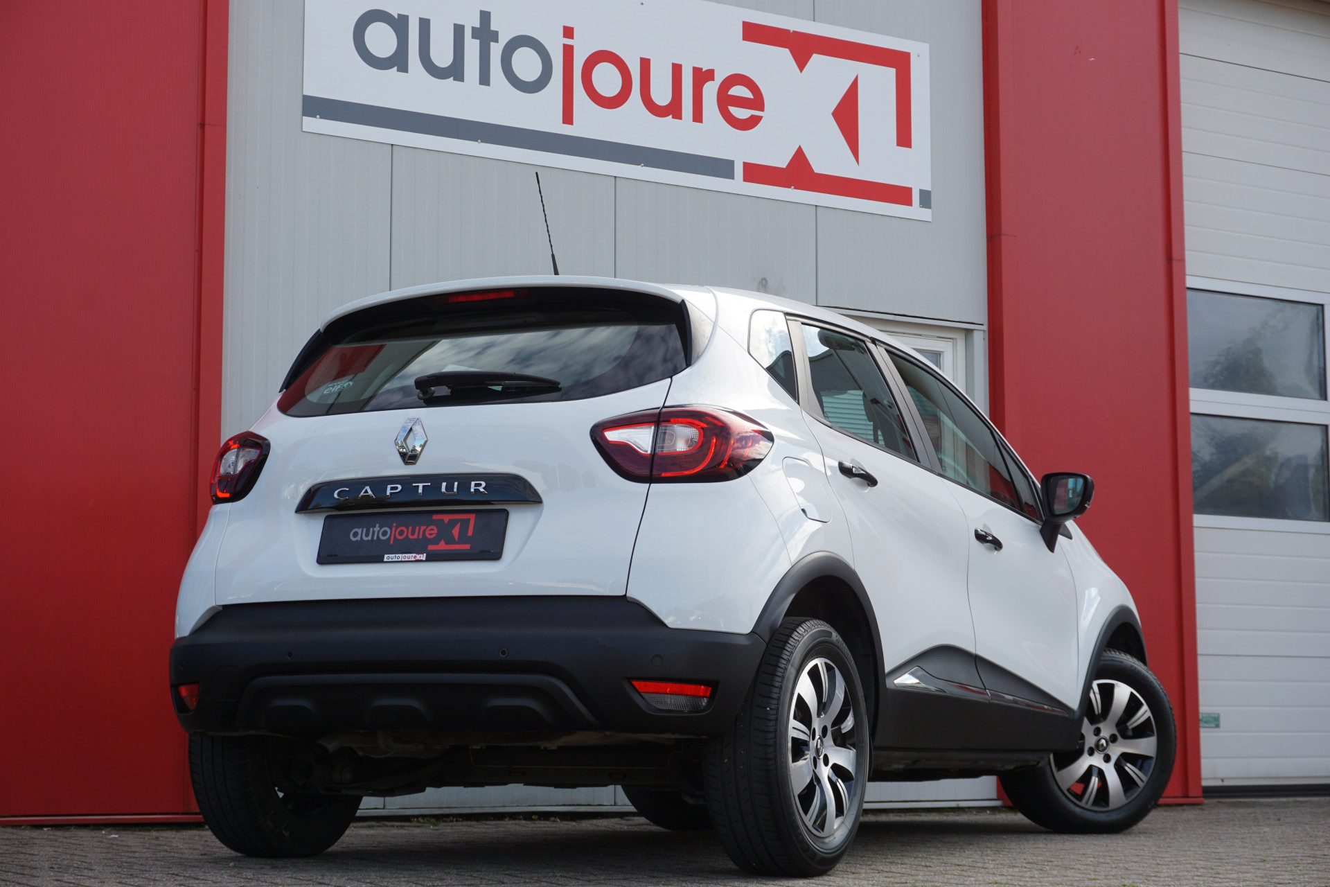 Renault Captur 1.5 dCi Zen | Rijklaar | Navigatie | Cruise Control | Airco | Origineel NL |