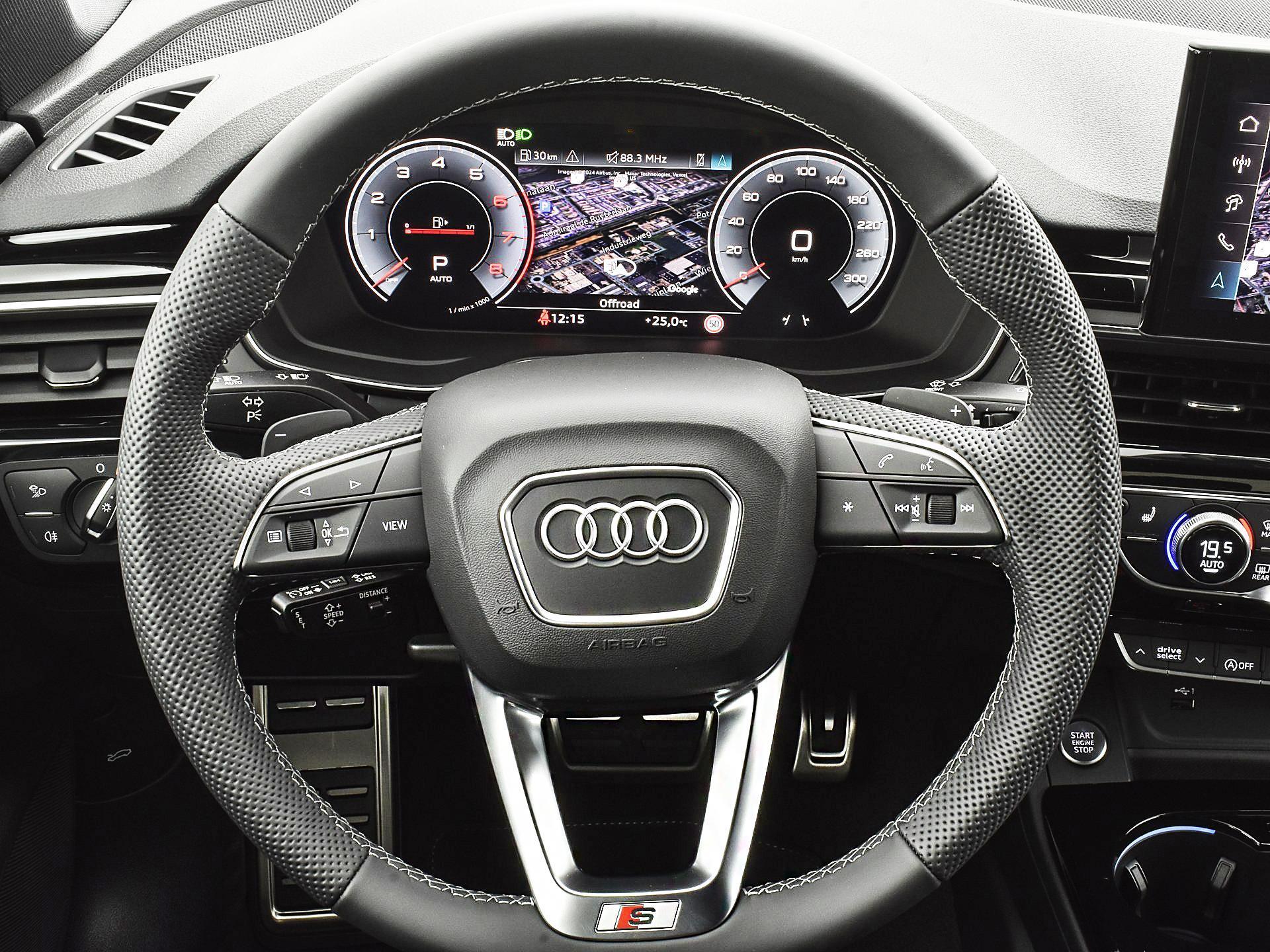 Audi A4 Avant 35 TFSI S edition Competition 150 PK · Achteruitrijcamera · Ass. Pakket Tour· Stoelverwarming voorin