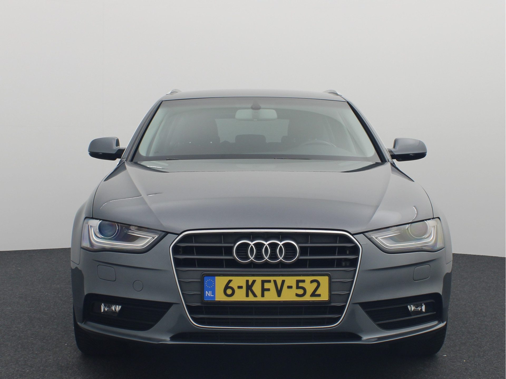 Audi A4 Avant 1.8 TFSI Business Edition BANG & OLUFSEN /  XENON + LED / TREKHAAK / NAVI / CLIMA / CRUISE / GOED OH