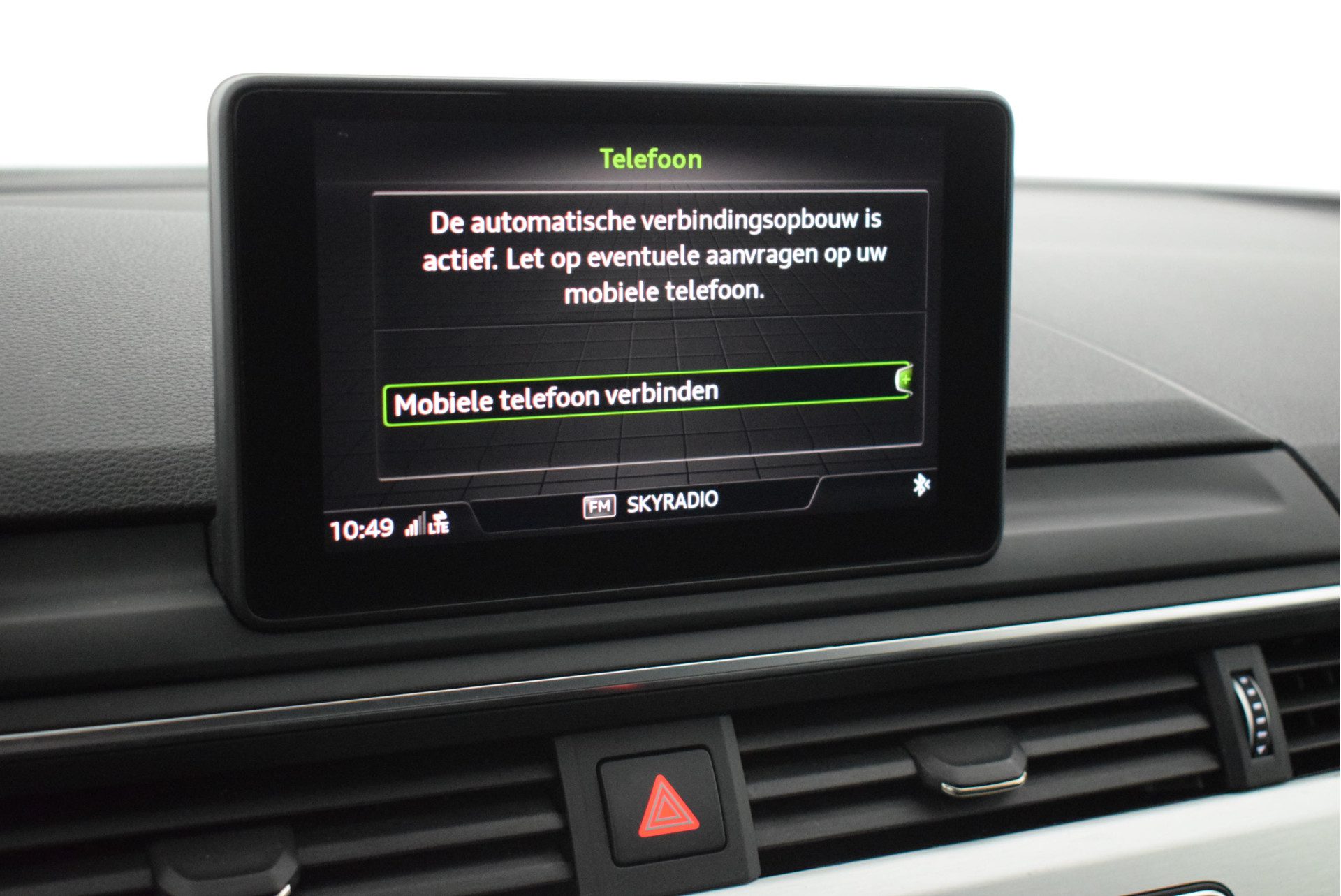 Audi A4 Avant 1.4 TFSI 150pk S-Tronic 2x S-Line Led Navigatie Parkeersensoren