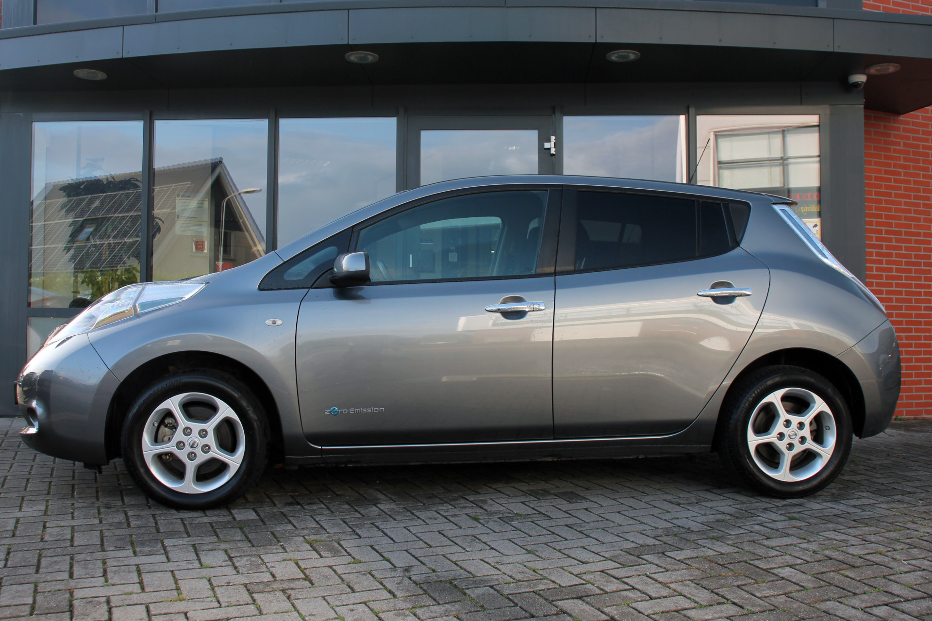 Nissan Leaf Acenta 30 kWh ✅✅ €2000,- SEPP Subsidie *** ✅ Jaar garantie ✅ Stoelverw. V + A ✅ NAP