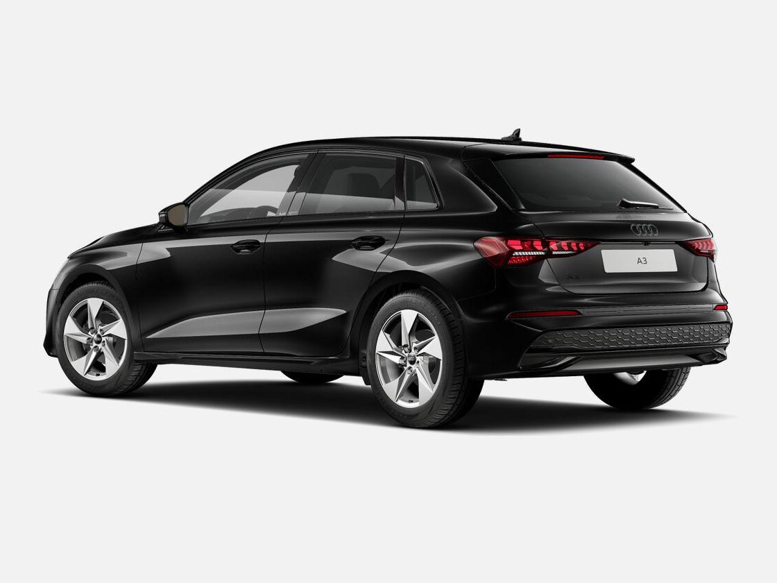 Audi A3 Sportback 30 TFSI Advanced edition 116 PK · Assis.pak driving+parking plus · Privacy glas · Afgevlakt stuurwiel