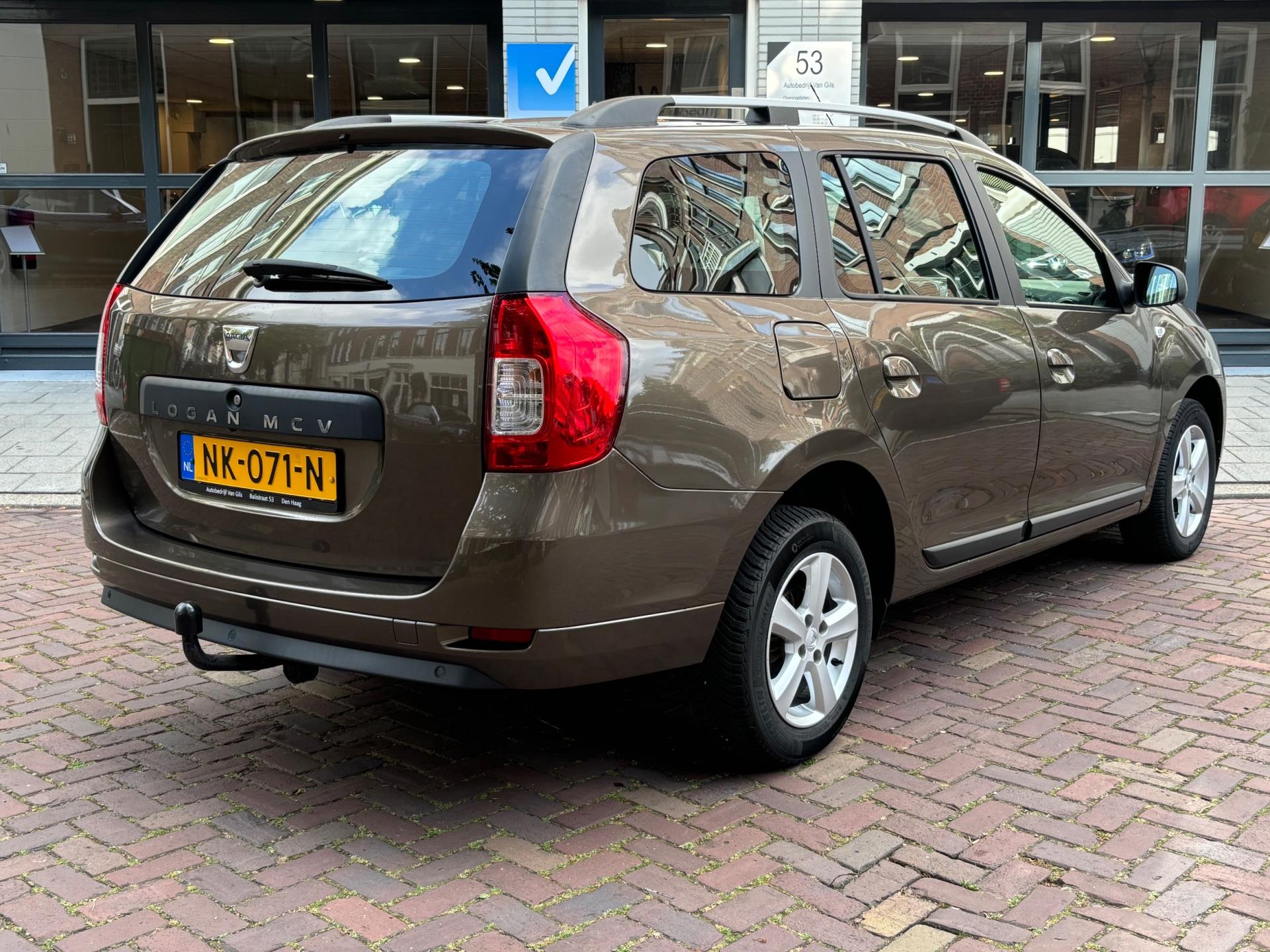 Dacia Logan MCV 0.9 TCe Bi-Fuel Laureate | AIRCO | LED | NAVIGATIE | CAMERA | TREKHAAK | LMV |