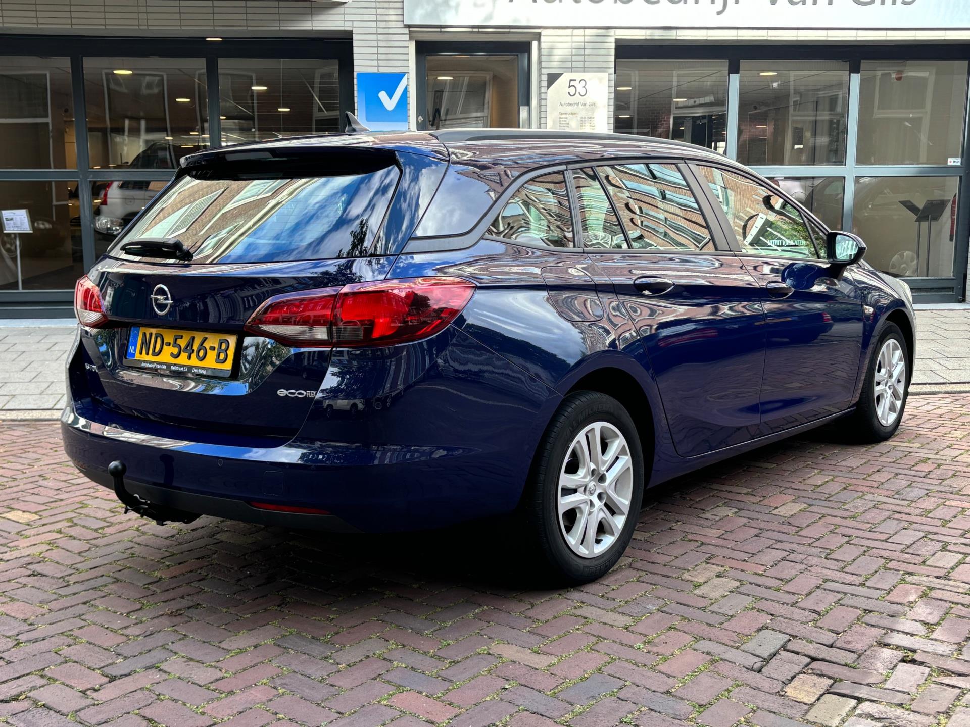 Opel Astra Sports Tourer 1.0 Edition | AIRCO | NAVIGATIE | PDC | TREHAAK |