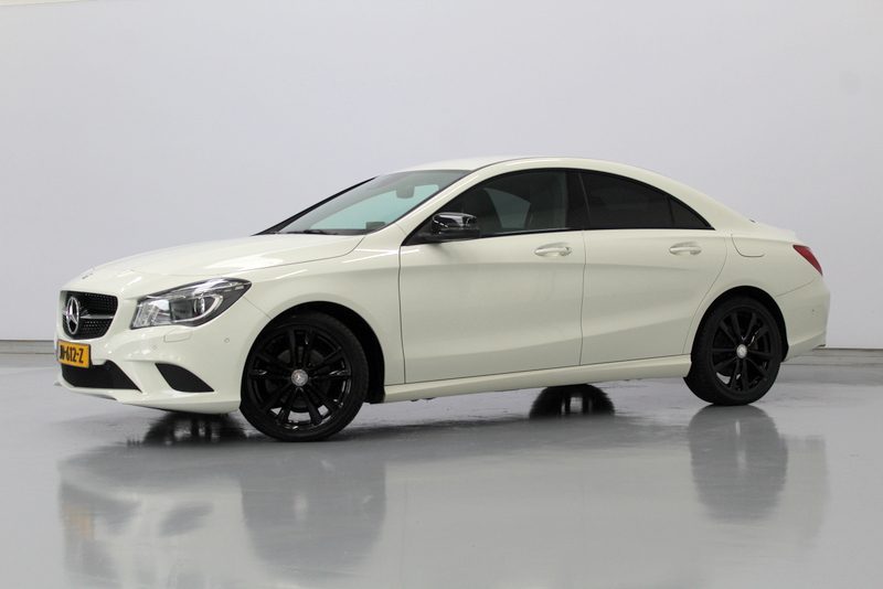 Mercedes-Benz CLA-Klasse 180 Ambition 123PK, NAVIGATIE | DEELS LEER | CRUISE CONTROLE | CAMERA | DEALER ONDERHOUDEN