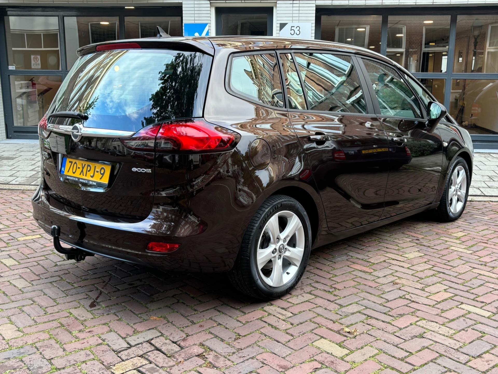 Opel Zafira Tourer 1.4 Business Edition | AIRCO | NAVIGATIE | PDC | LMV 17 | TREKHAAK |