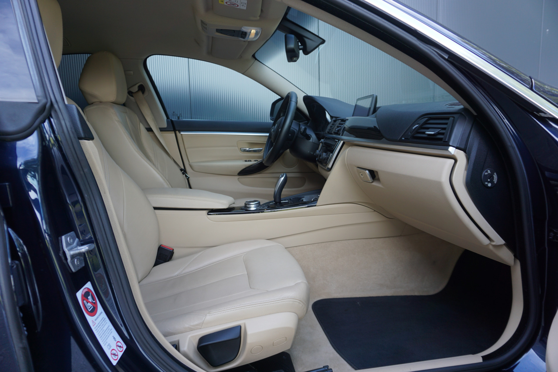 BMW 4 Serie Gran Coupé 428i High Executive | Leder | Navigatie | Cruise Control | Origineel NL |