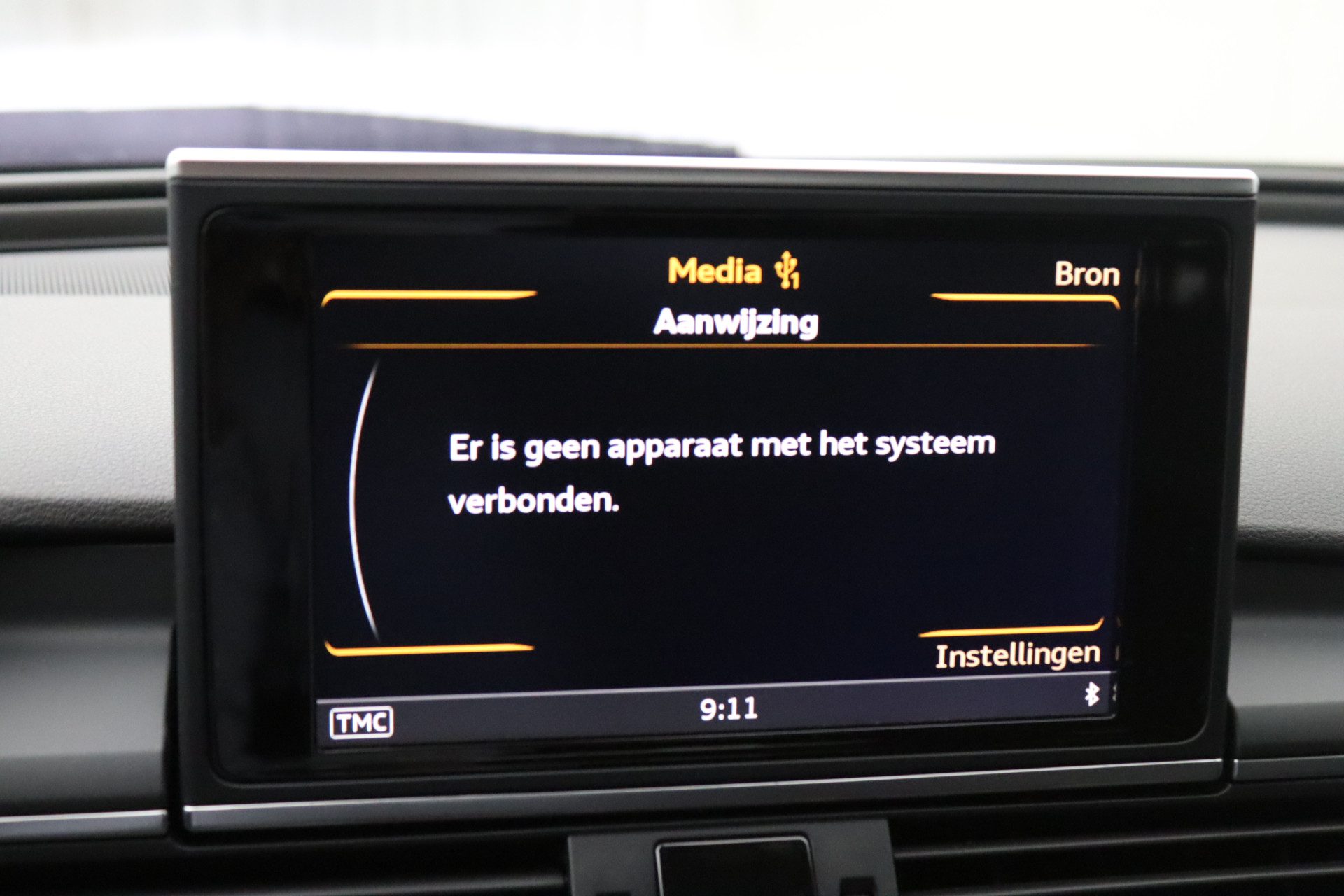 Audi A6 Avant 1.8 TFSI ultra Premium Edition | Bi-xenon koplampen | Cruise control | Stoelverwarming | Parkeersensoren