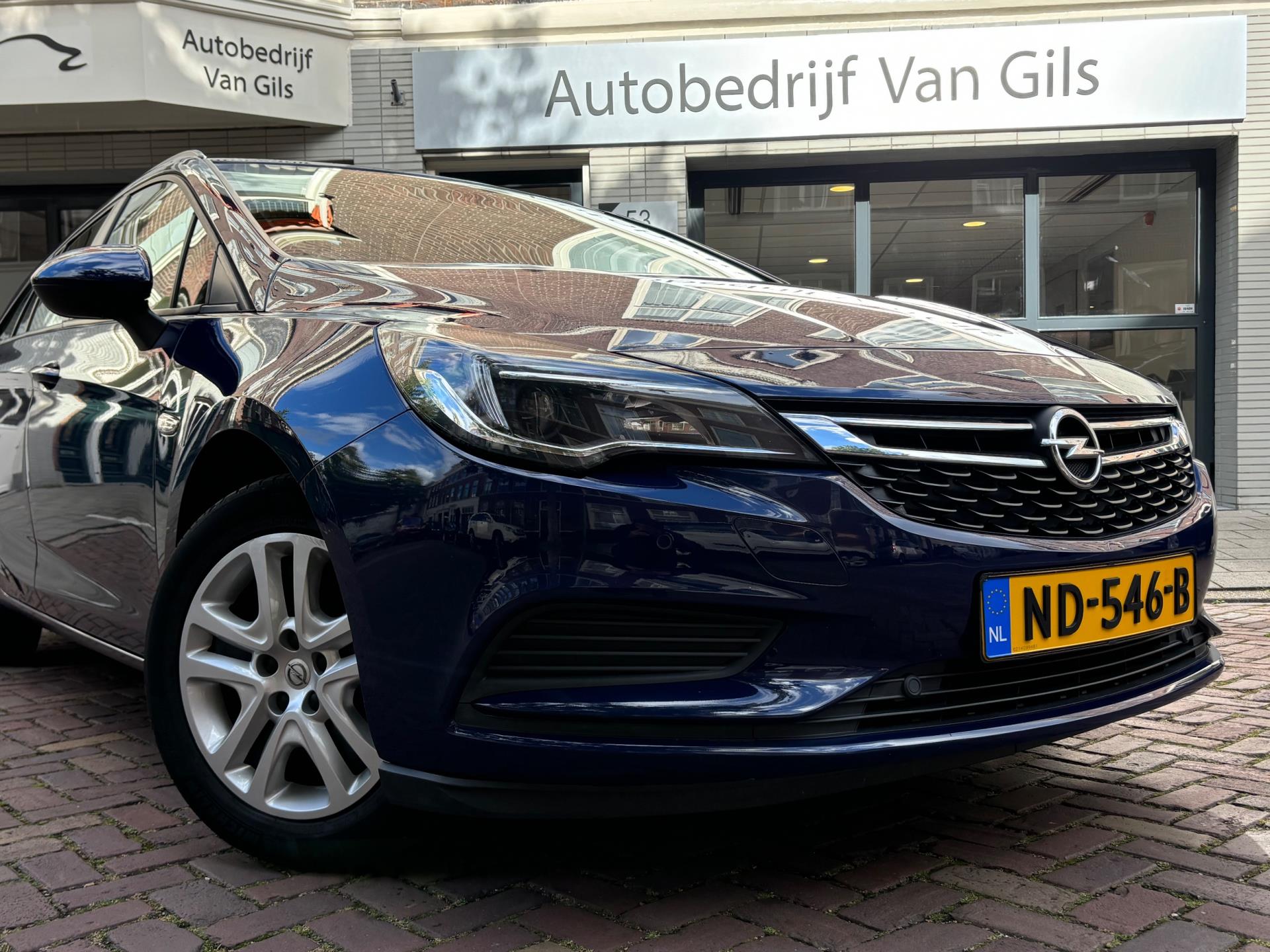 Opel Astra Sports Tourer 1.0 Edition | AIRCO | NAVIGATIE | PDC | TREHAAK |