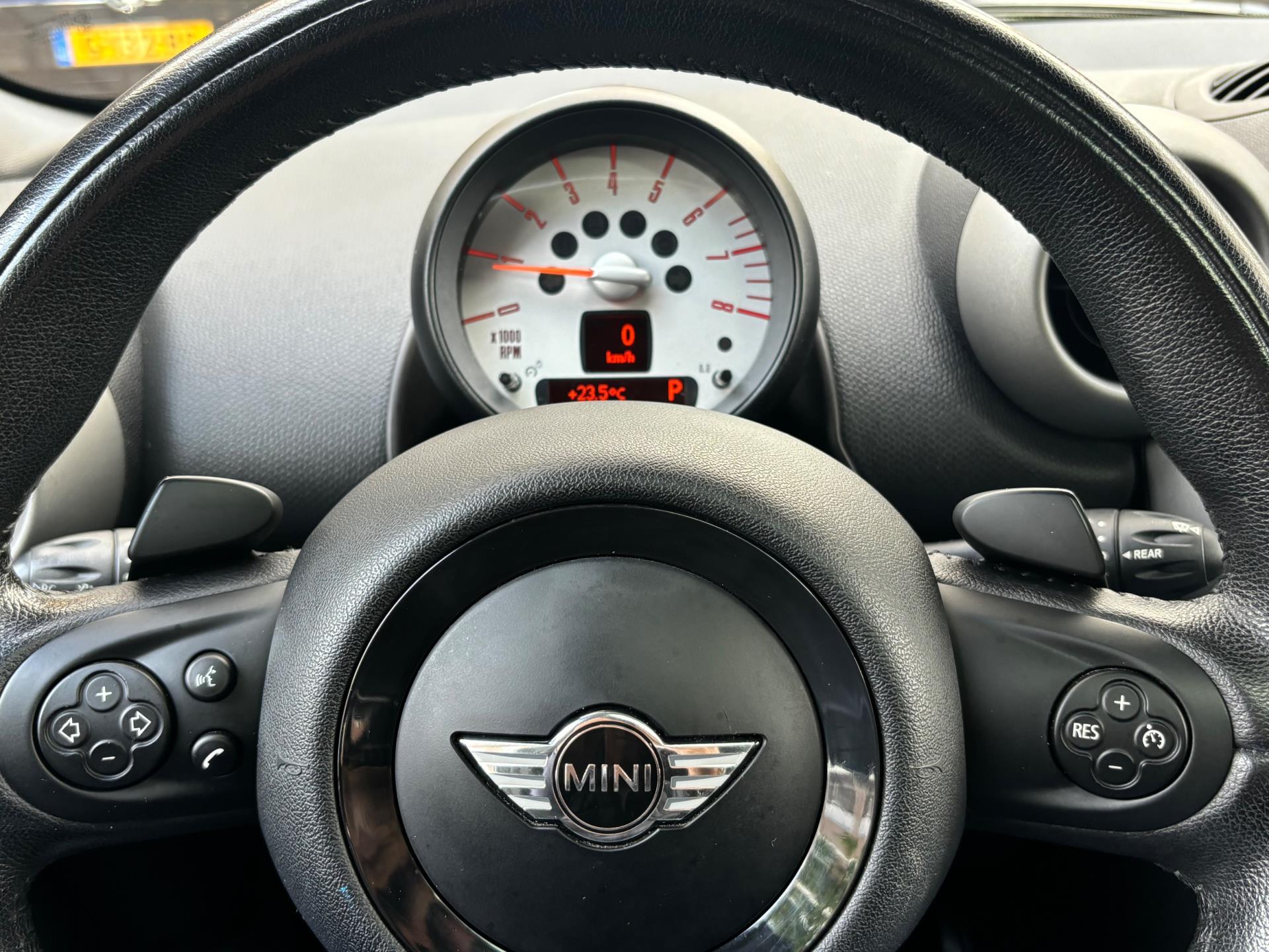 Mini Mini Countryman 1.6 Cooper S ALL4 Chili | AUTOMAAT | KEYLESS ENTRY/GO | LEDER | NAVIGATIE | PANORAMAKDAK |